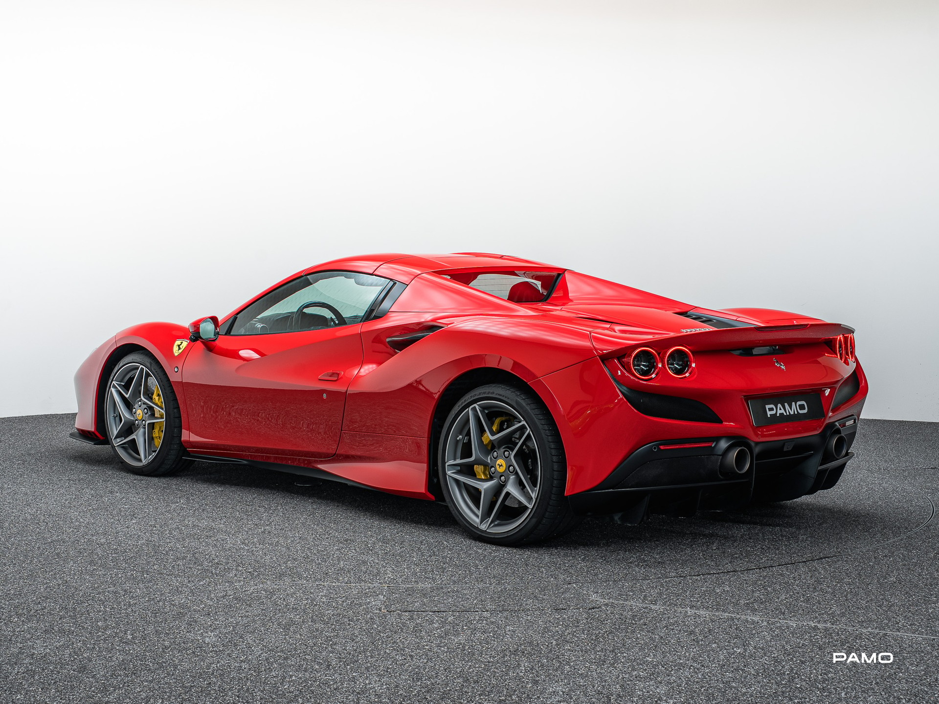 FERRARI F8 Spider-image-4