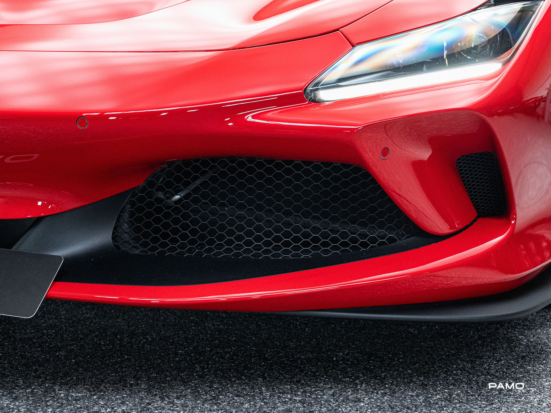 FERRARI F8 Spider-image-18