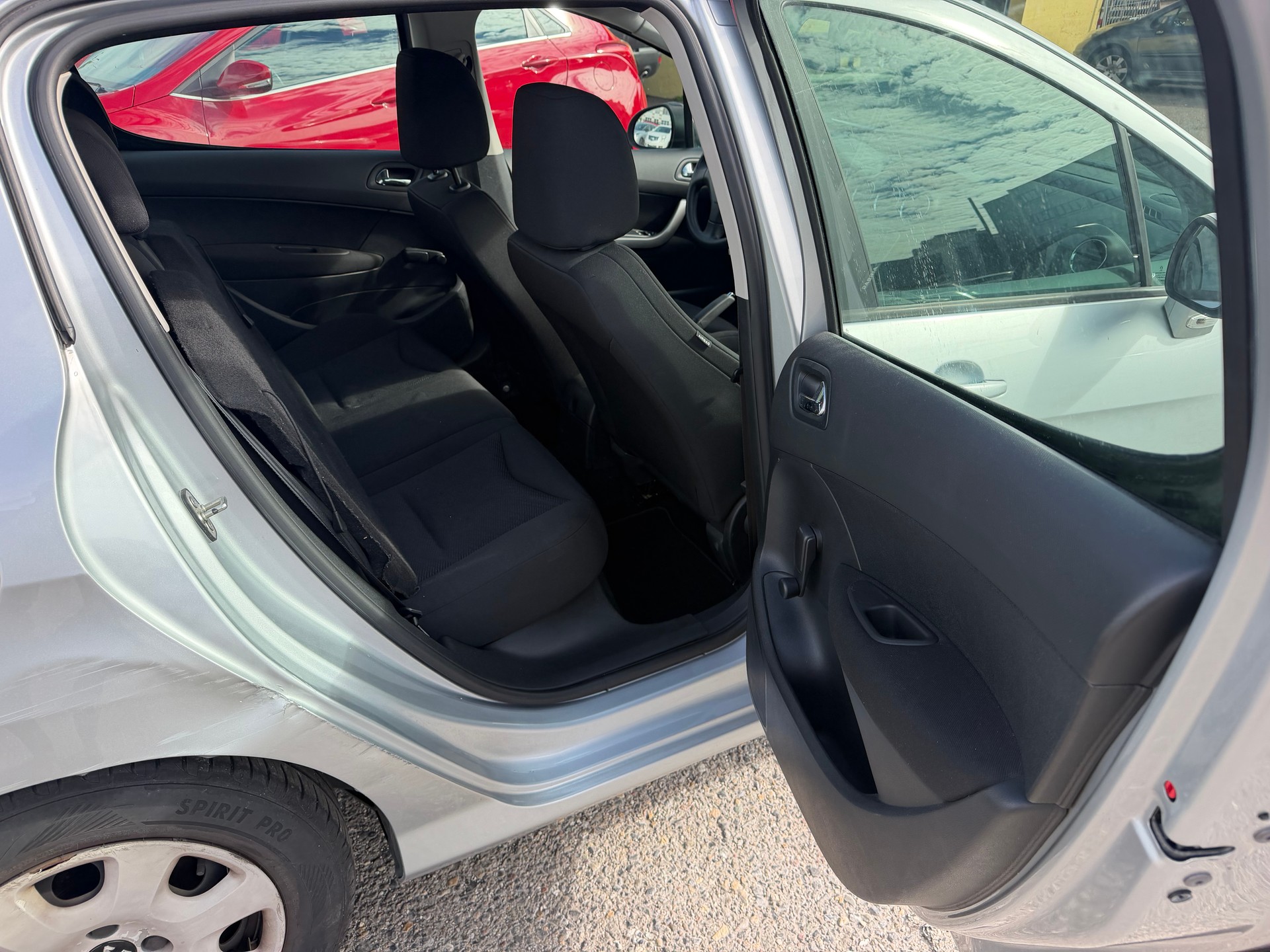PEUGEOT 308 1.4 16V VTI Access-image-9
