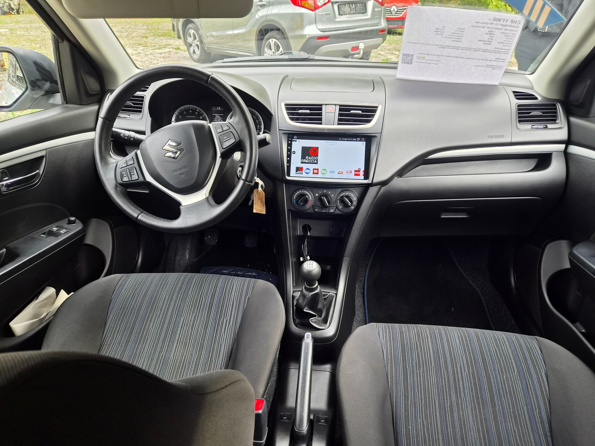 SUZUKI Swift 1.2i 16V Unico 4x4-image-5