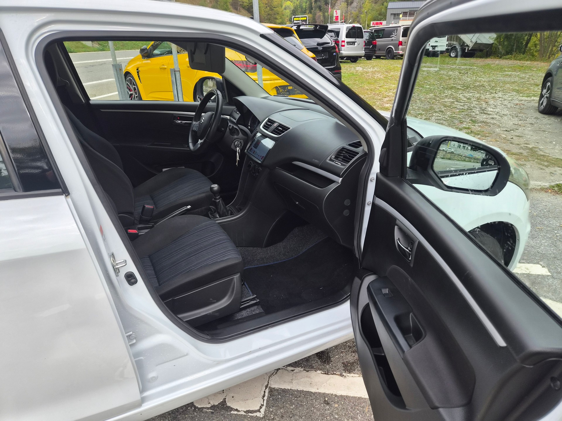 SUZUKI Swift 1.2i 16V Unico 4x4-image-6