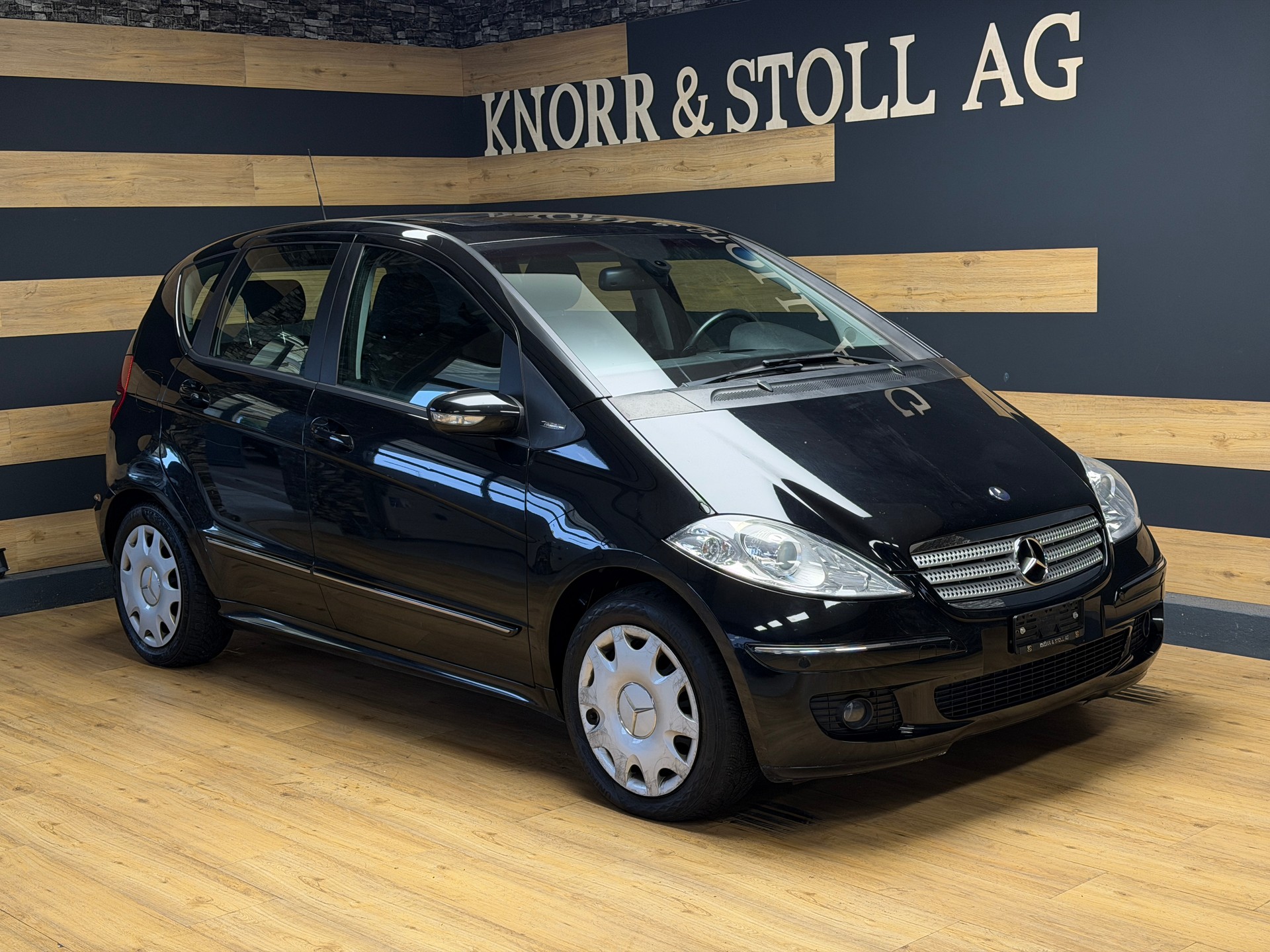MERCEDES-BENZ A 200 Elégance Edition A-image-2