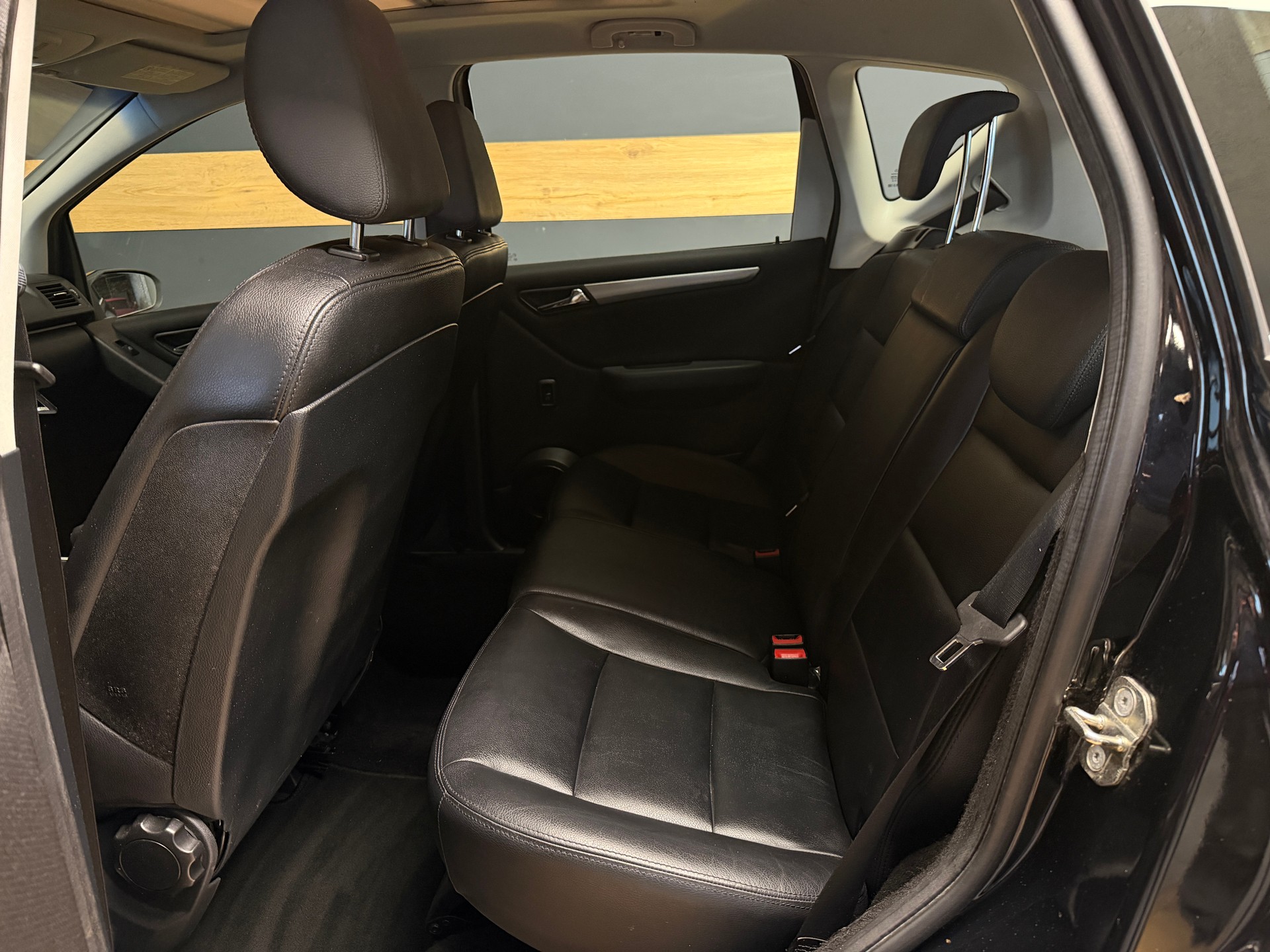 MERCEDES-BENZ A 200 Elégance Edition A-image-5