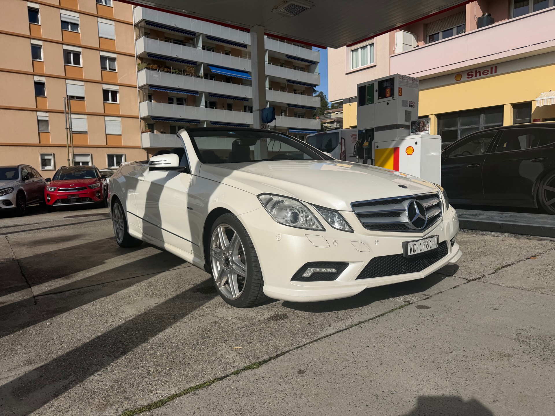 MERCEDES-BENZ E 250 CGI BlueEfficiency Automatic