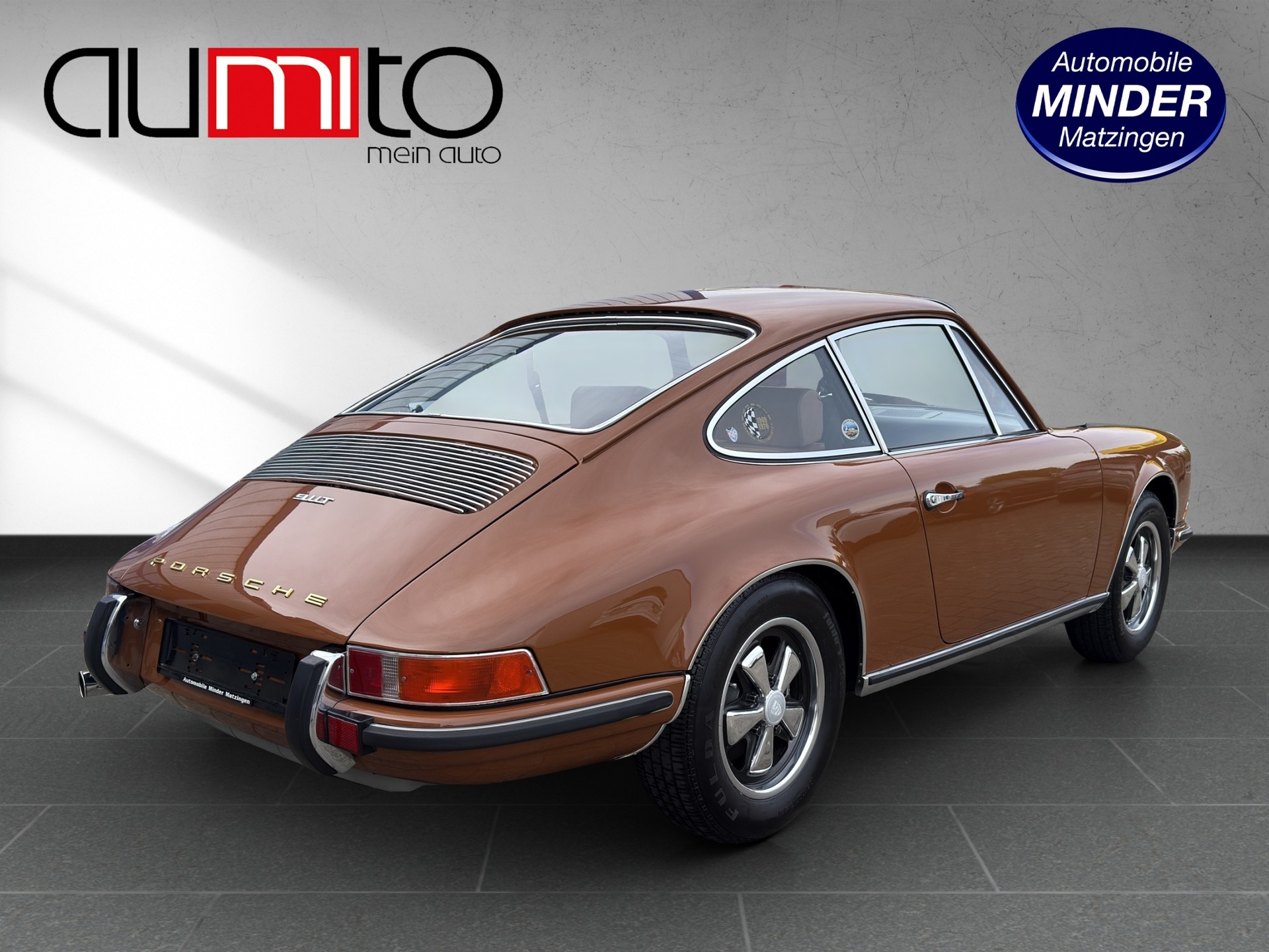 PORSCHE 911 T-image-2