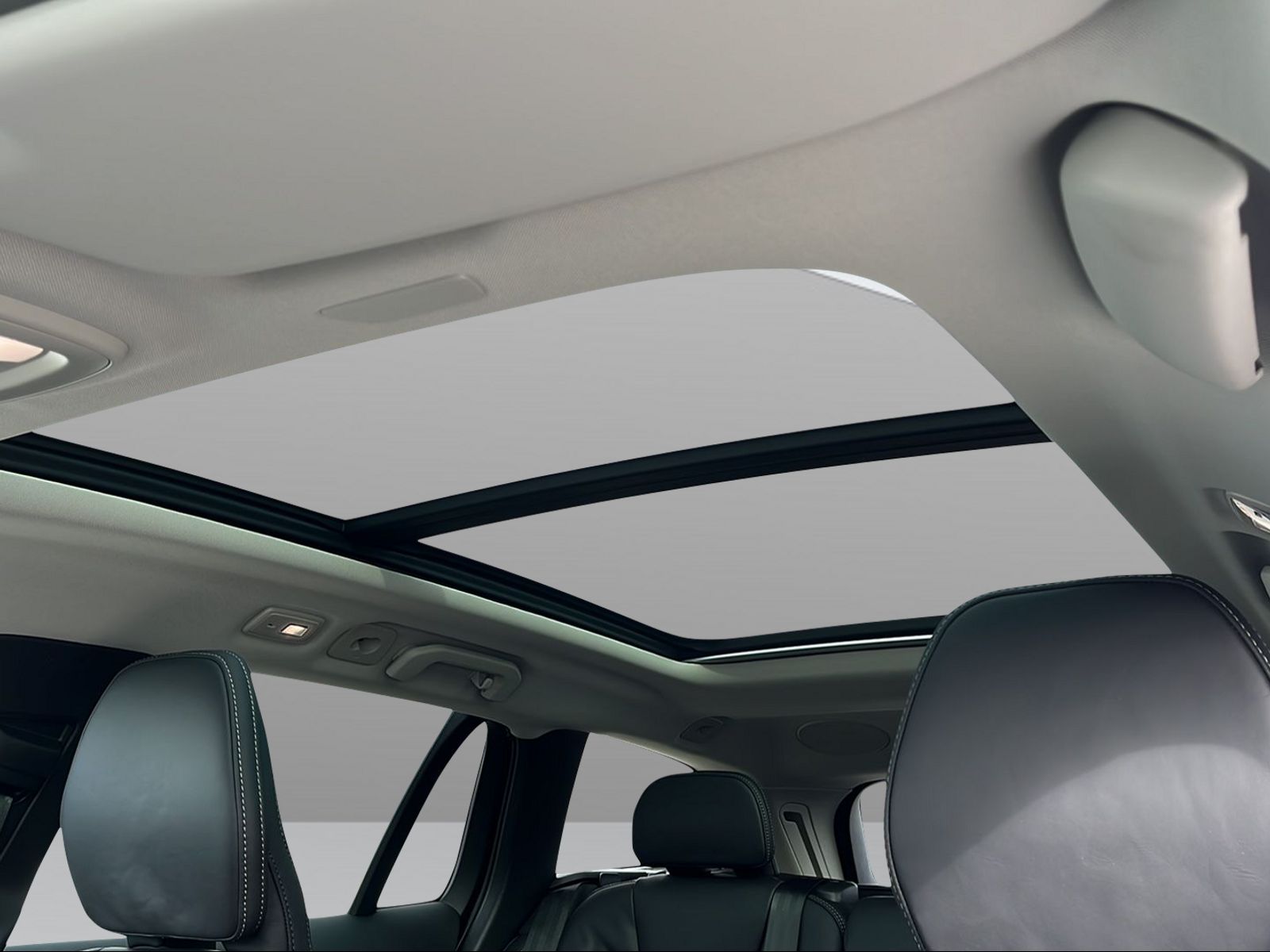 VOLVO V60 2.0 B4 Ultimate Dark-image-15