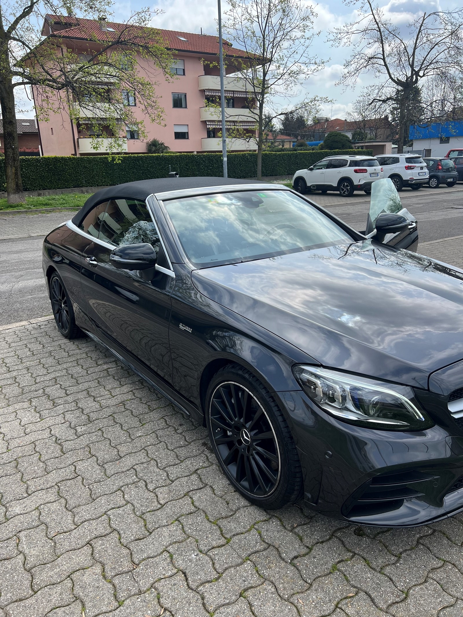 MERCEDES-BENZ C 43 Cabriolet AMG 4Matic 9G-Tronic-image-3
