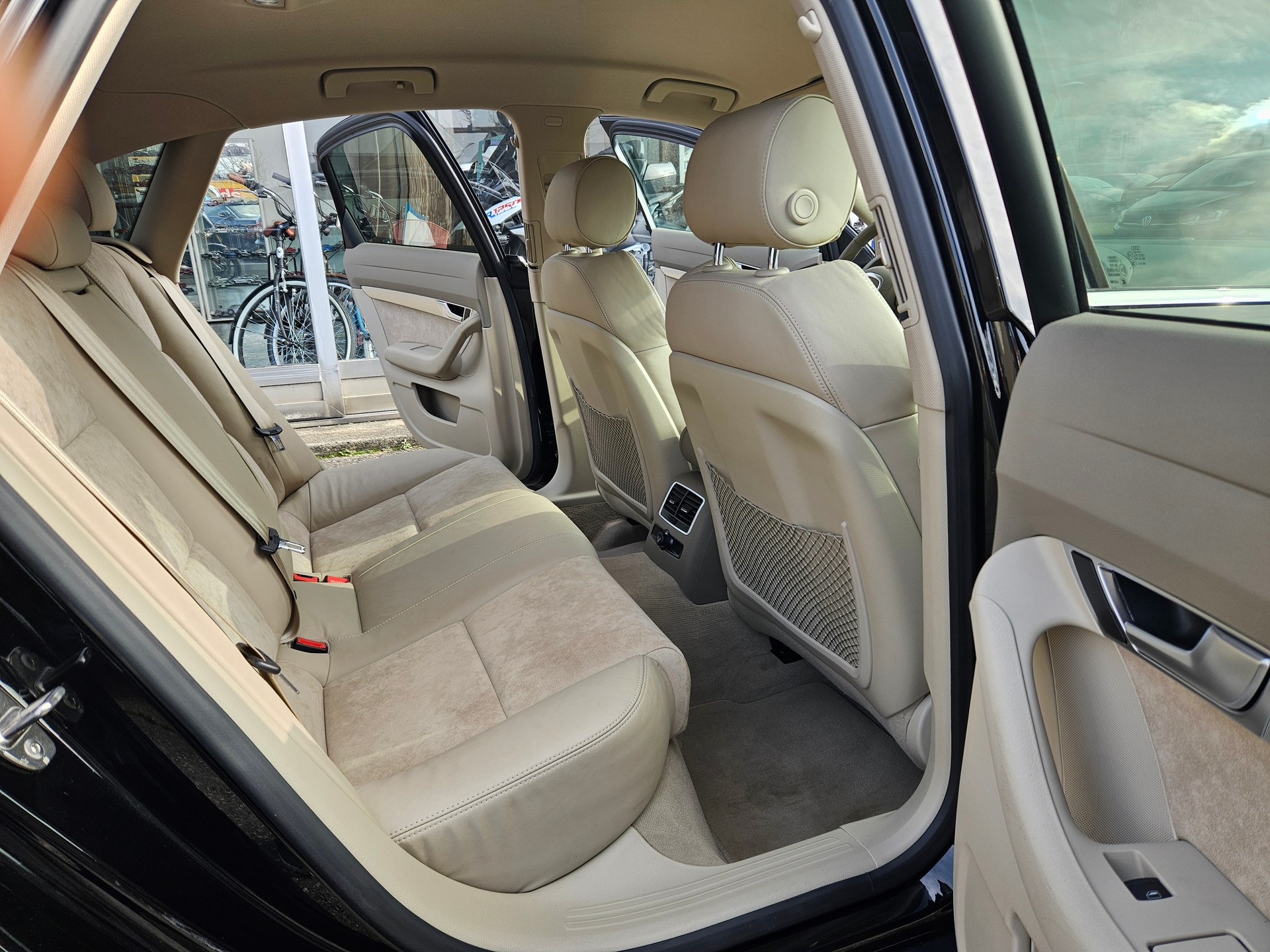 AUDI A6 2.8 V6 FSI quattro tiptronic-image-10