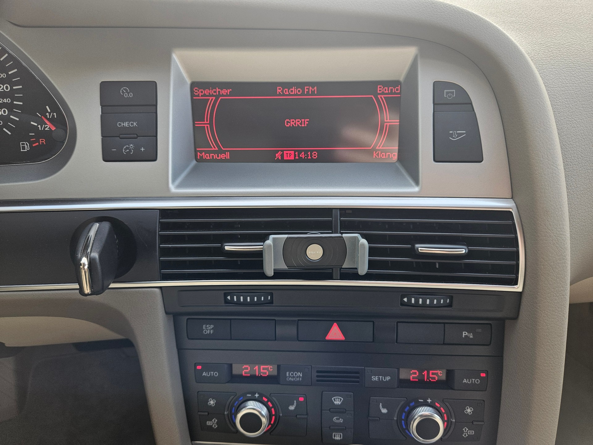 AUDI A6 2.8 V6 FSI quattro tiptronic-image-17