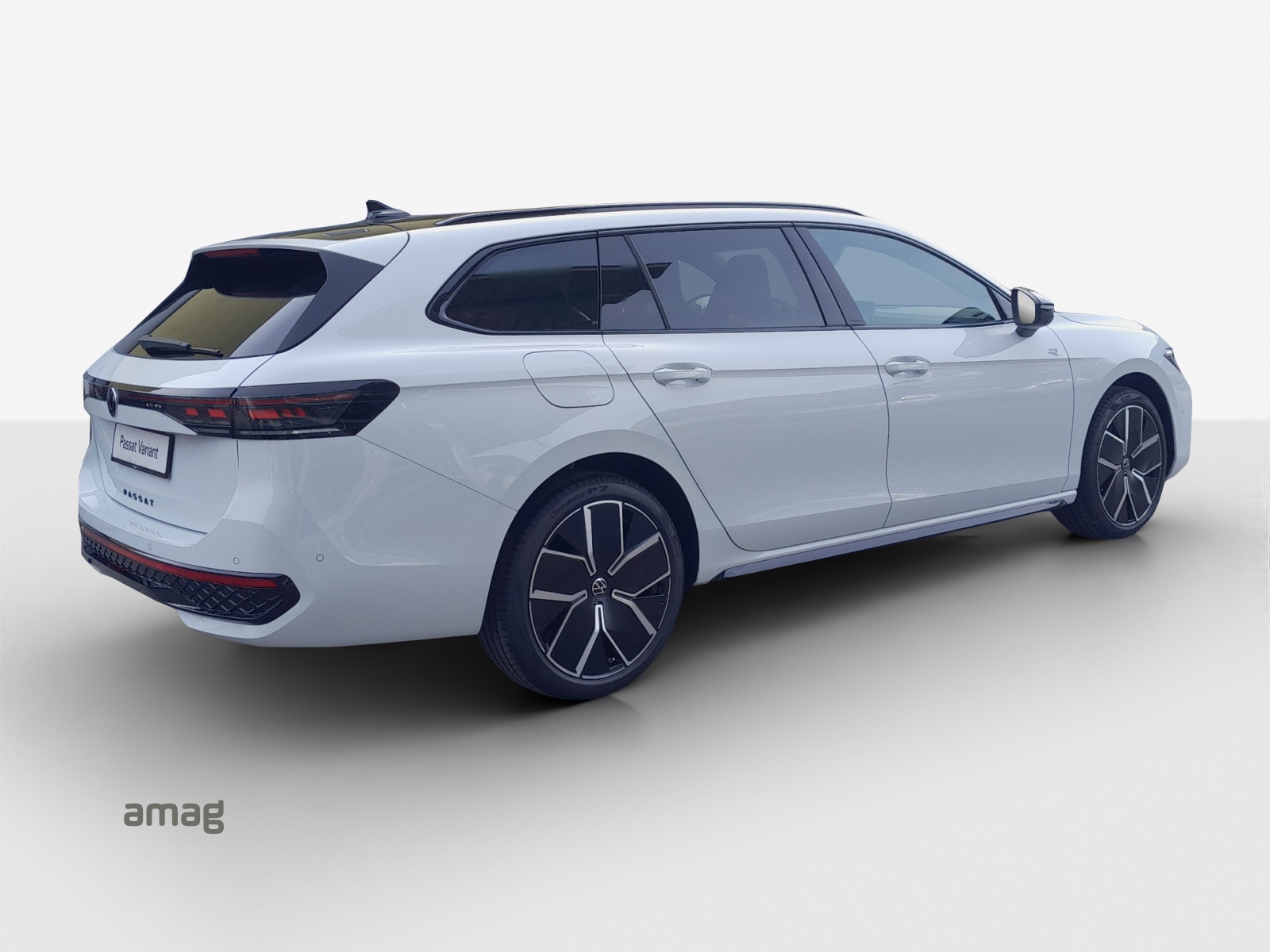 VW Passat Variant 1.5 TSI evo2 Plug-In- Hybrid R-Line DSG-image-4