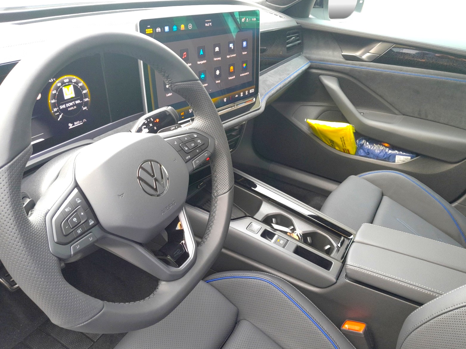 VW Passat Variant 1.5 TSI evo2 Plug-In- Hybrid R-Line DSG-image-8