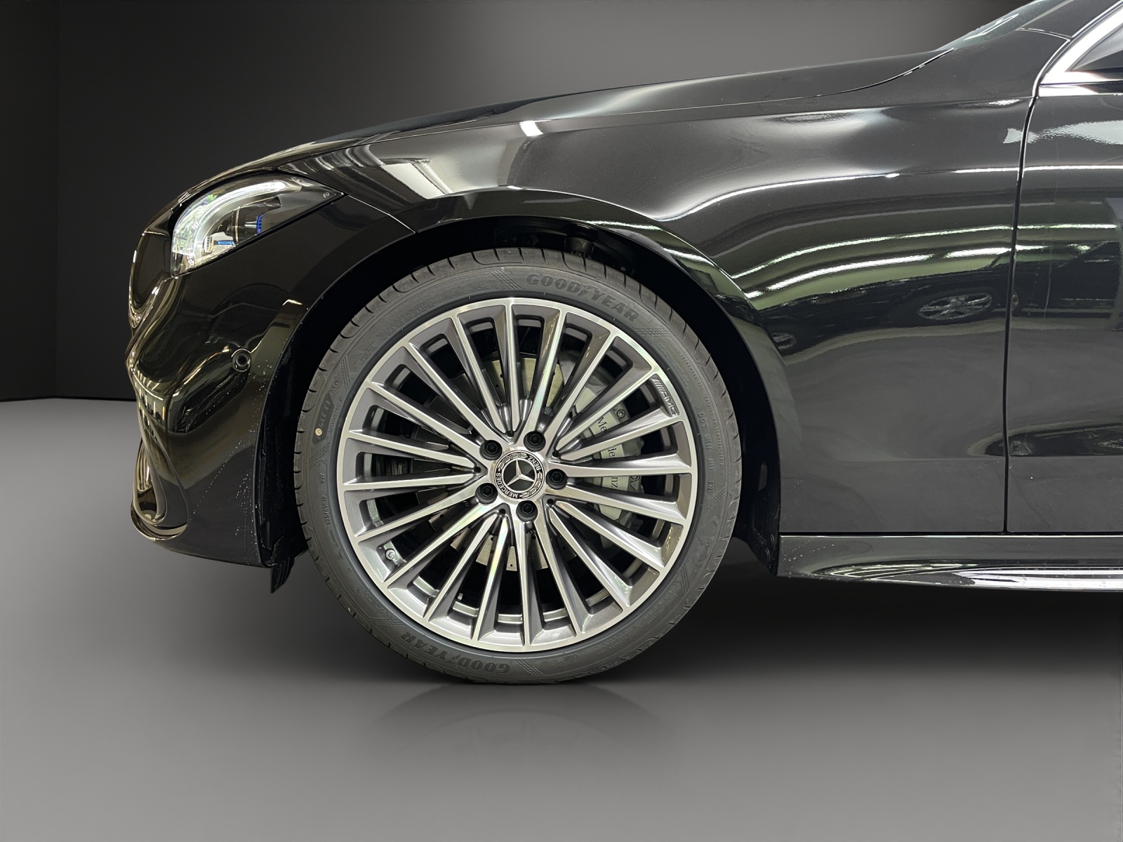 MERCEDES-BENZ C 300 T 4 Matic-image-6