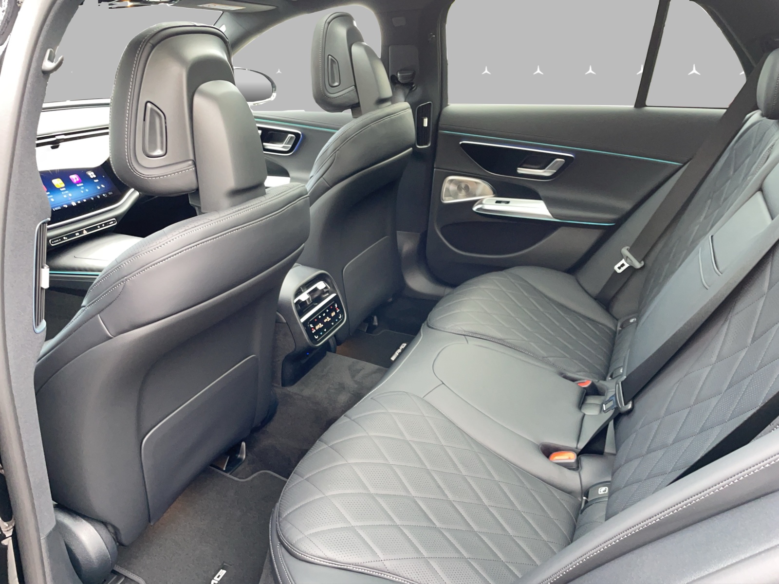 MERCEDES-BENZ E 220 d T 4Matic 9G-Tronic-image-10