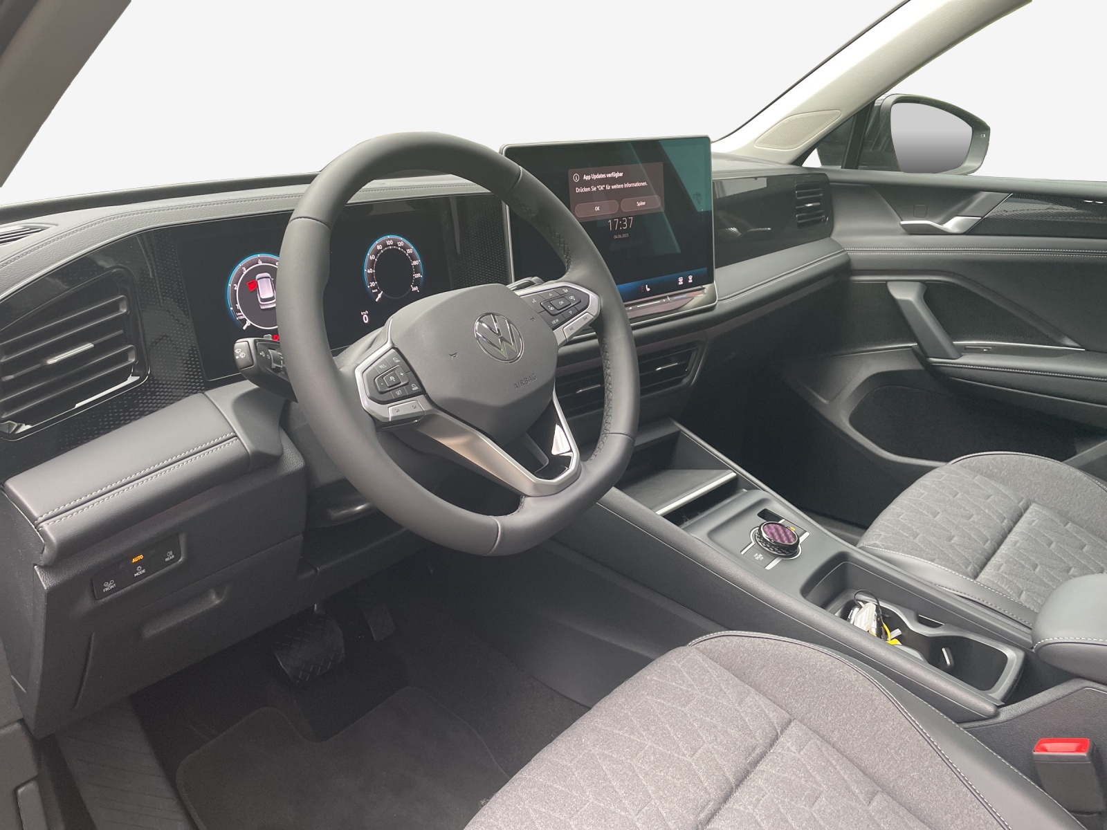 VW Tiguan 2.0 TSI DSG Life 4Motion-image-15