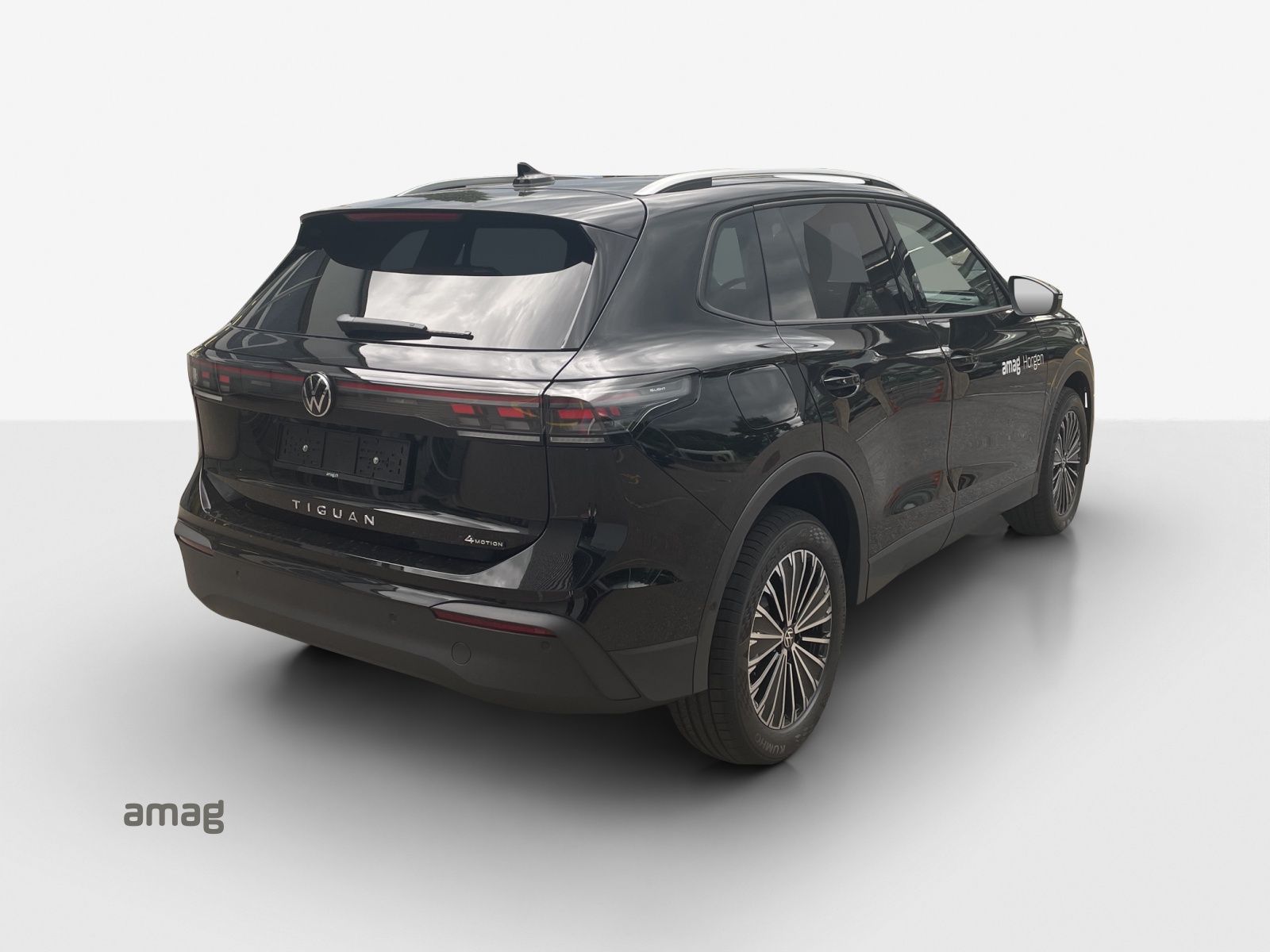 VW Tiguan 2.0 TSI DSG Life 4Motion-image-4
