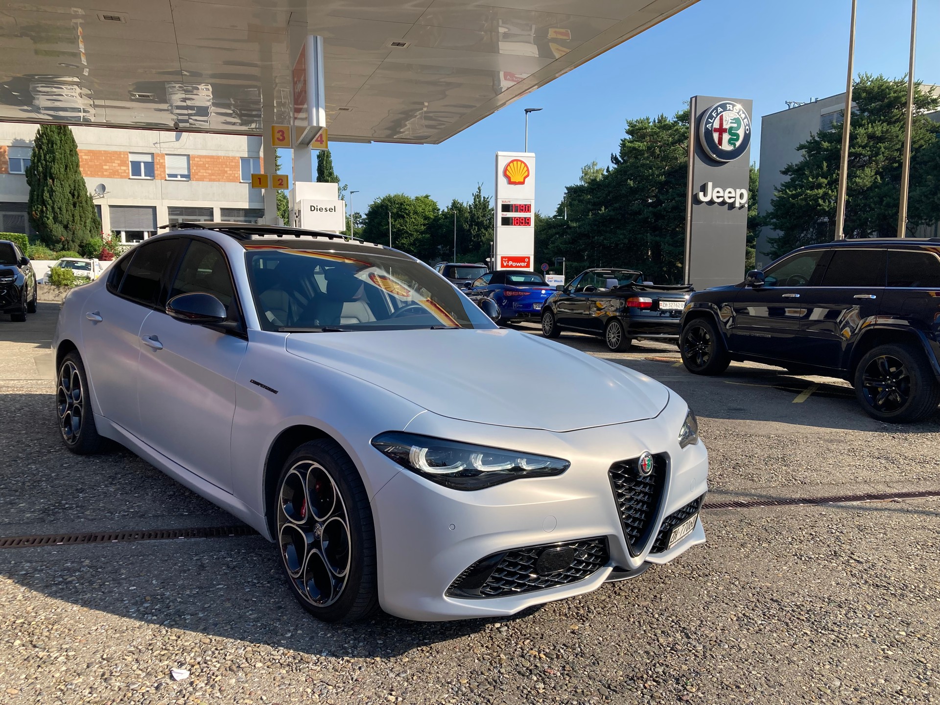 ALFA ROMEO Giulia 2.0 Competizione Pack Sky Q4 AT8-image-8