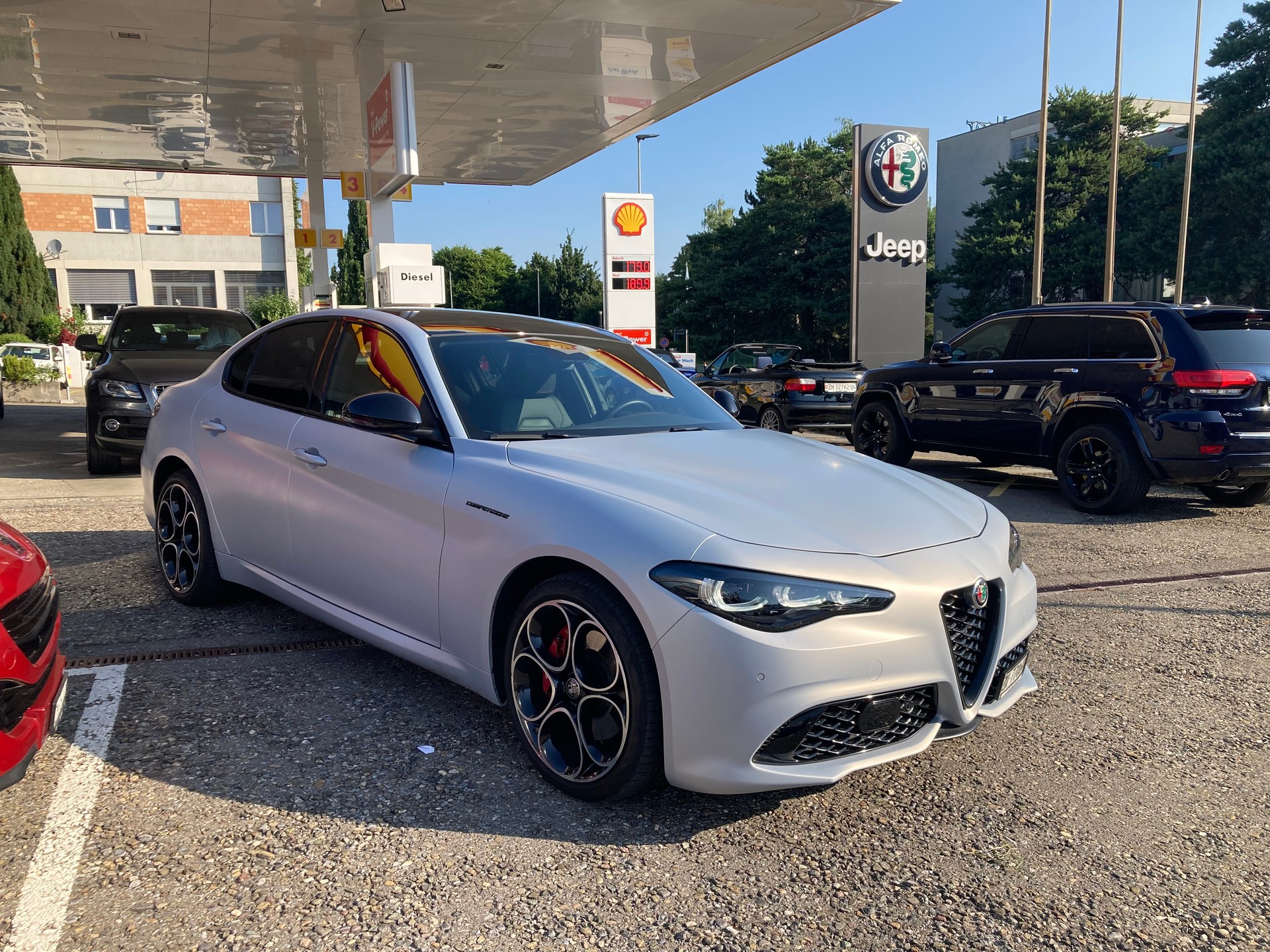 ALFA ROMEO Giulia 2.0 Competizione Pack Sky Q4 AT8-image-7