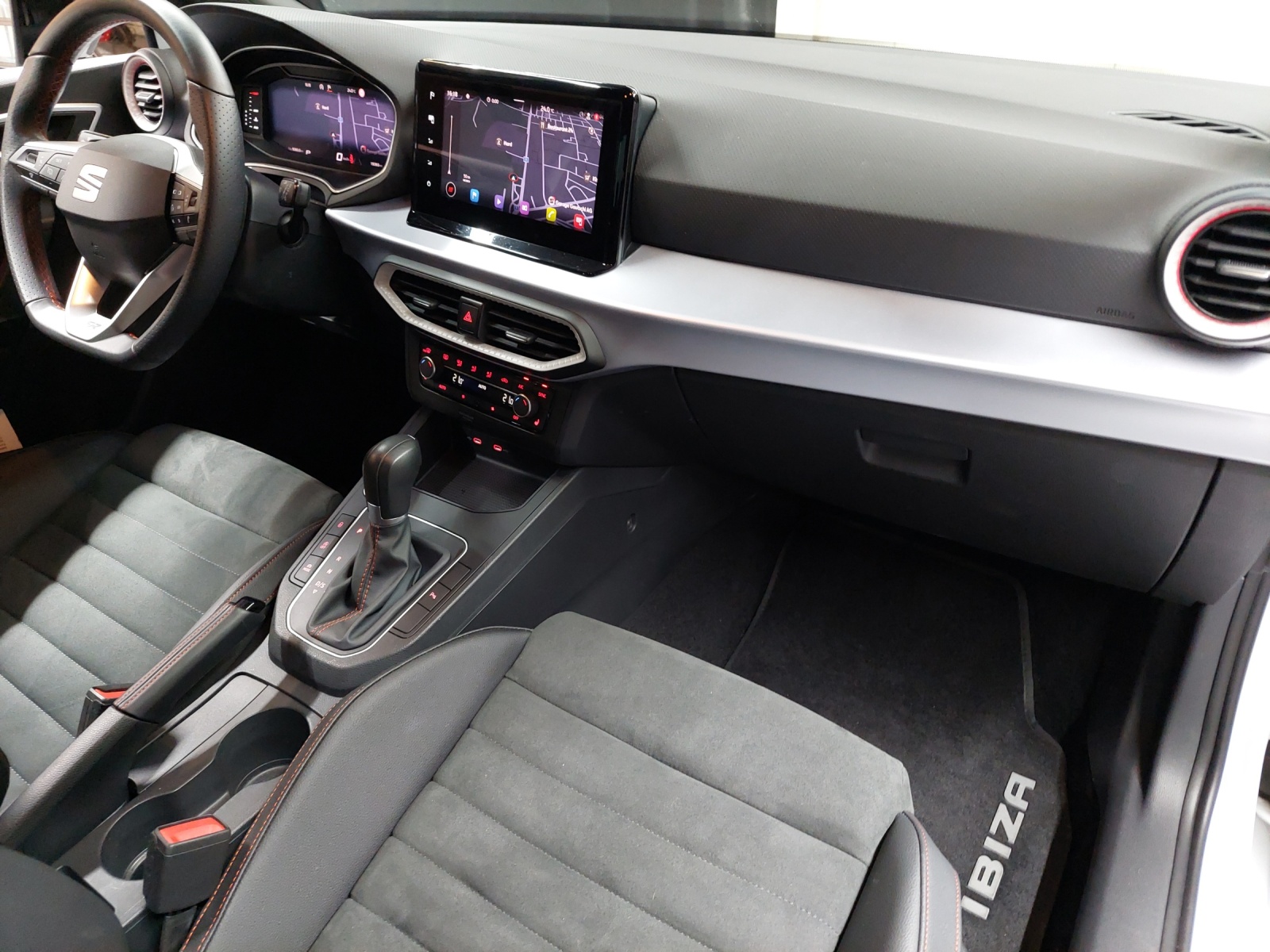 SEAT Ibiza 1.0 EcoTSI FR DSG-image-9