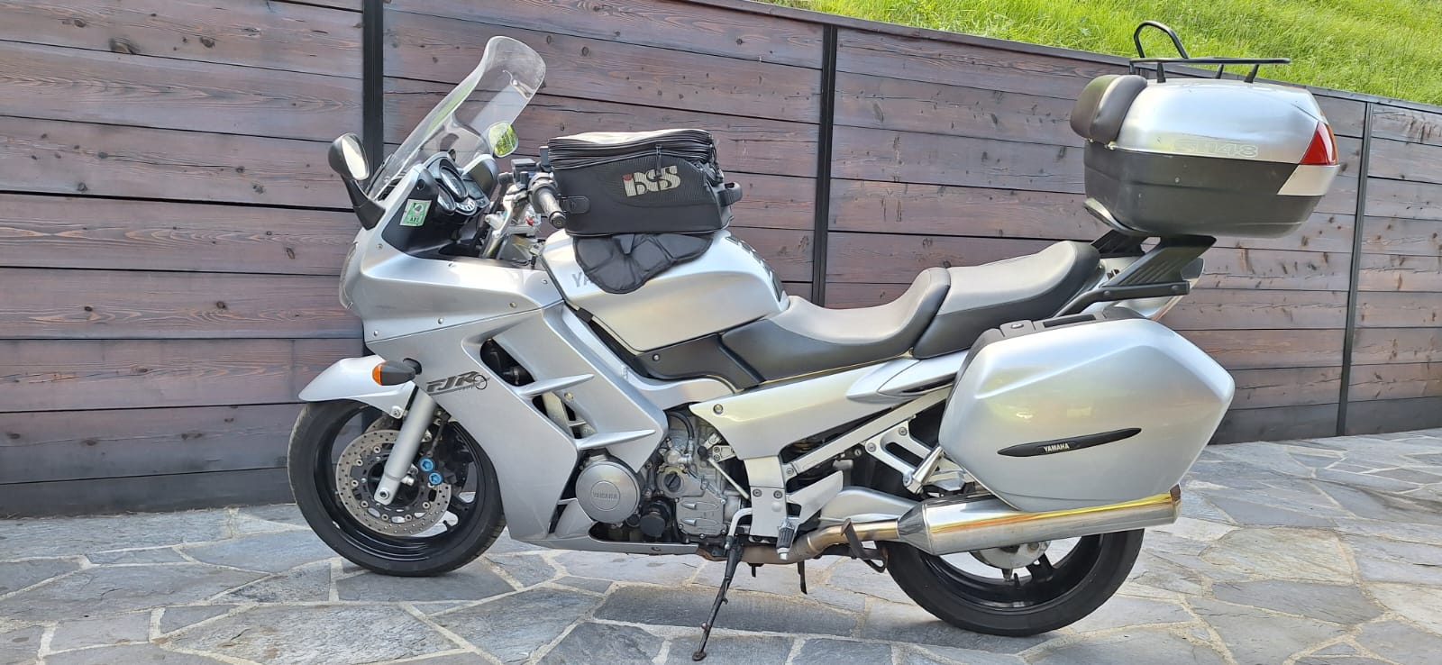 YAMAHA FJR 1300-image-3