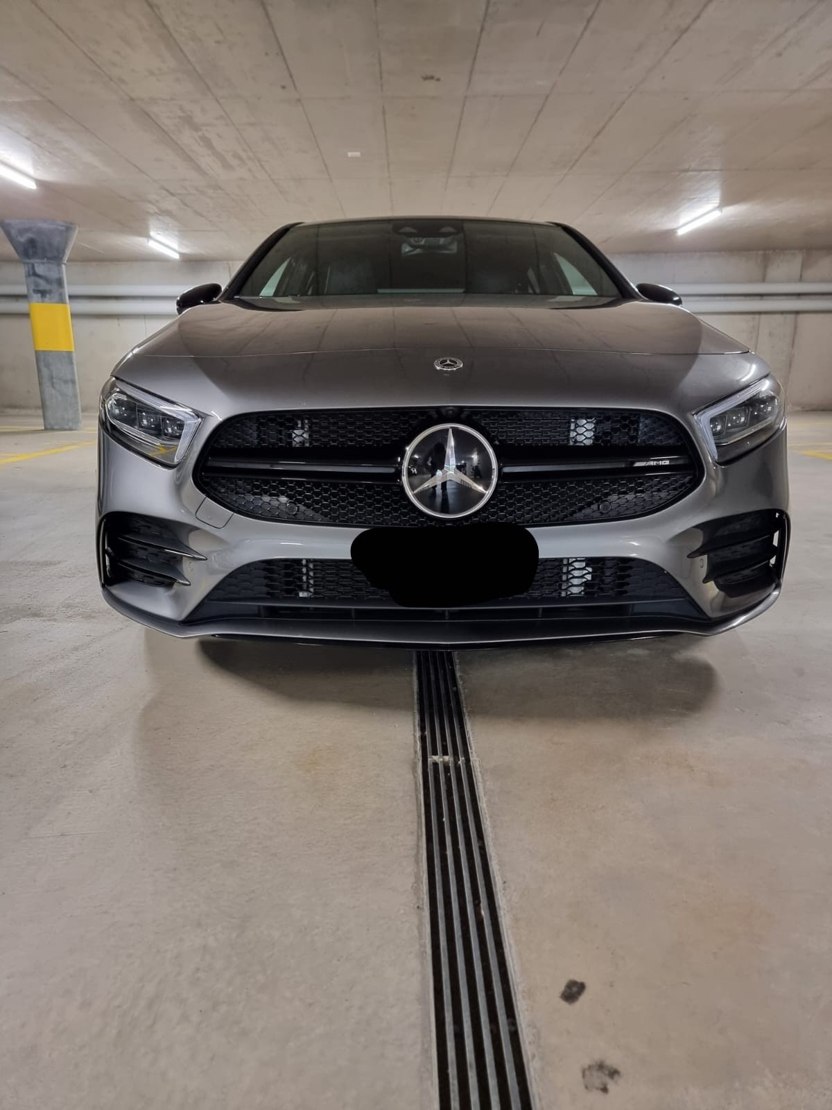 MERCEDES-BENZ A 35 AMG 4Matic Speedshift-image-12
