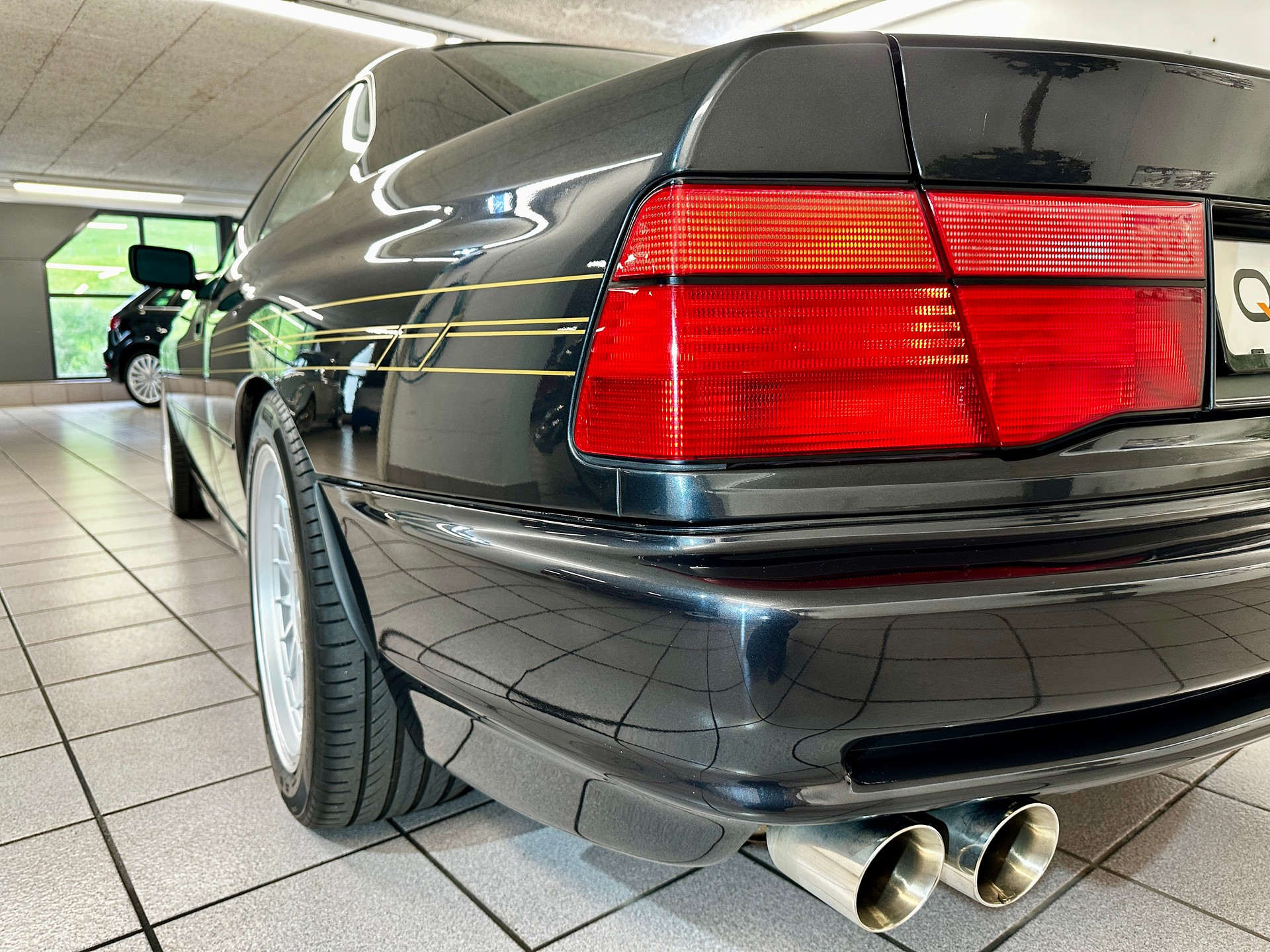 BMW ALPINA 850i A-image-4