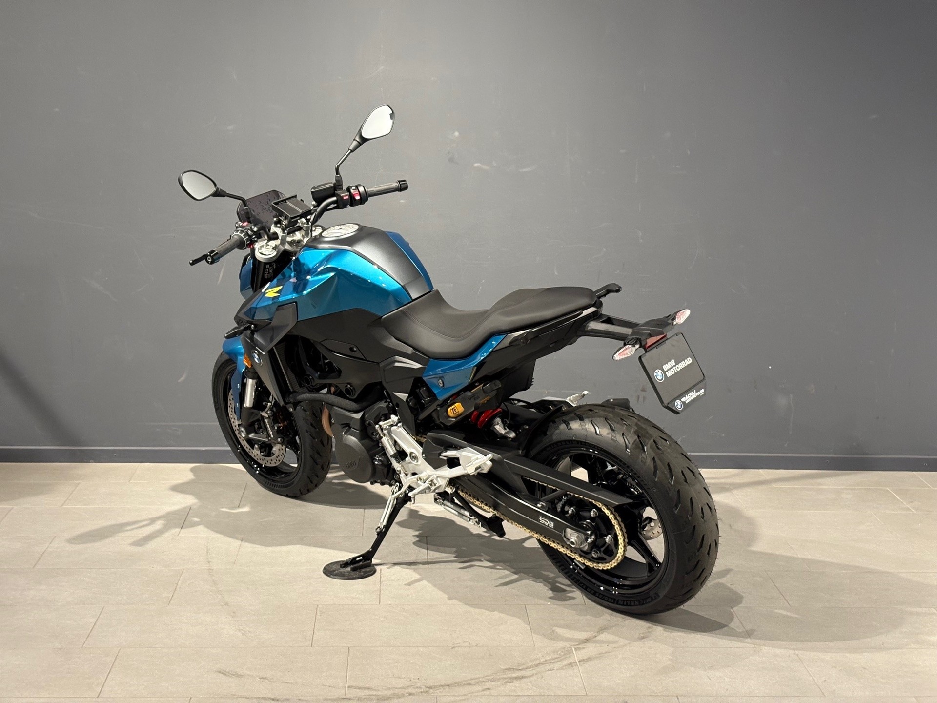 BMW F 900 R Gratis Service & JUBILÄUMSRABATT-image-4
