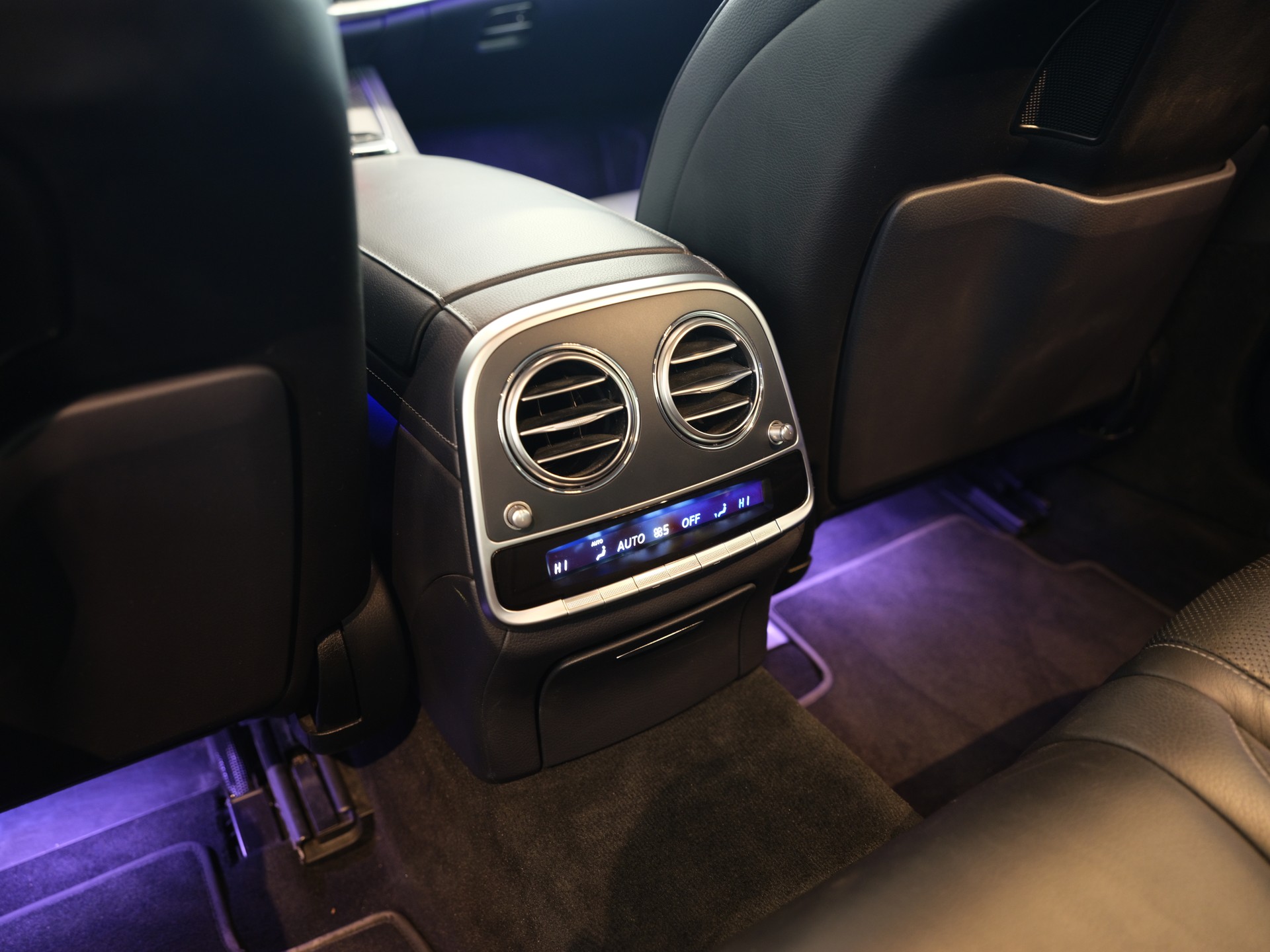 MERCEDES-BENZ S 350 d 4Matic 9G-Tronic-image-22