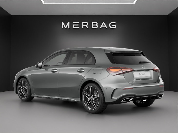 MERCEDES-BENZ A 250 e EQ Star 8G-DCT-image-4