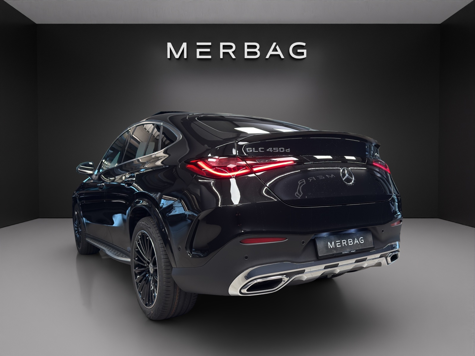 MERCEDES-BENZ GLC Coupé 450 d 4M 9G-T AMG Line-image-3