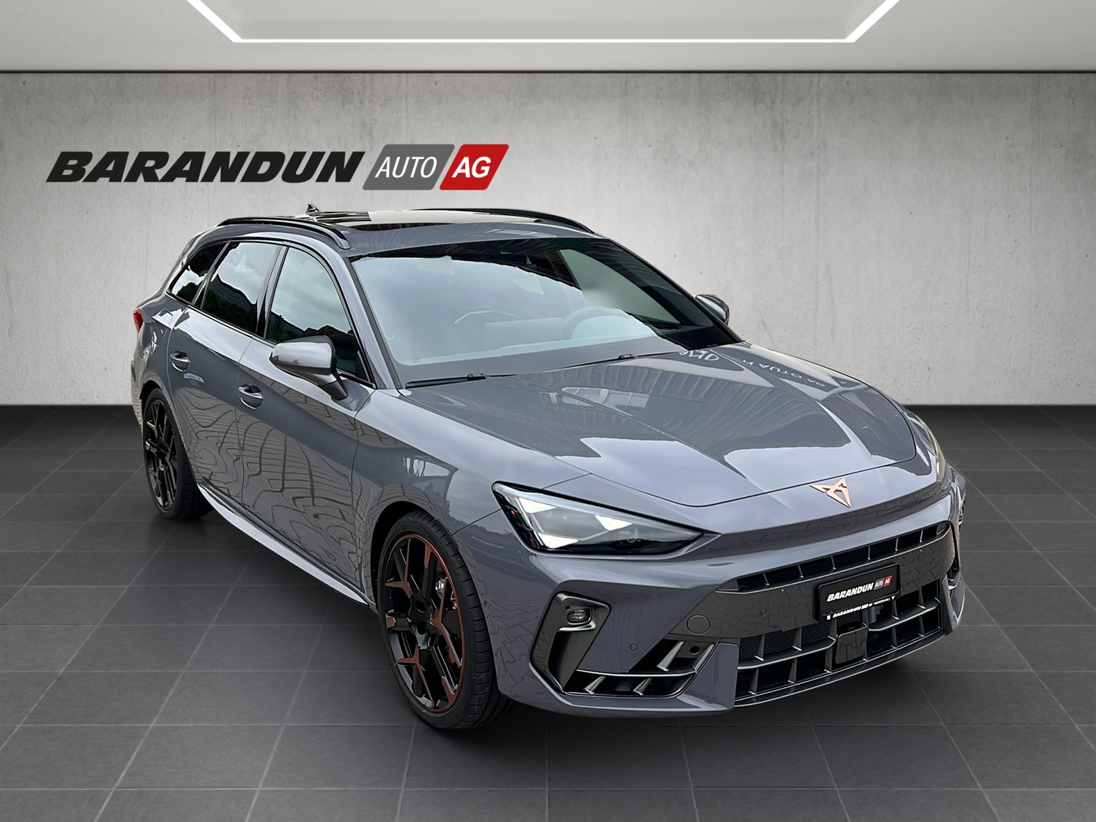 CUPRA Leon ST 2.0 TSI 333 VZ Extreme 4Drive DSG-image-6