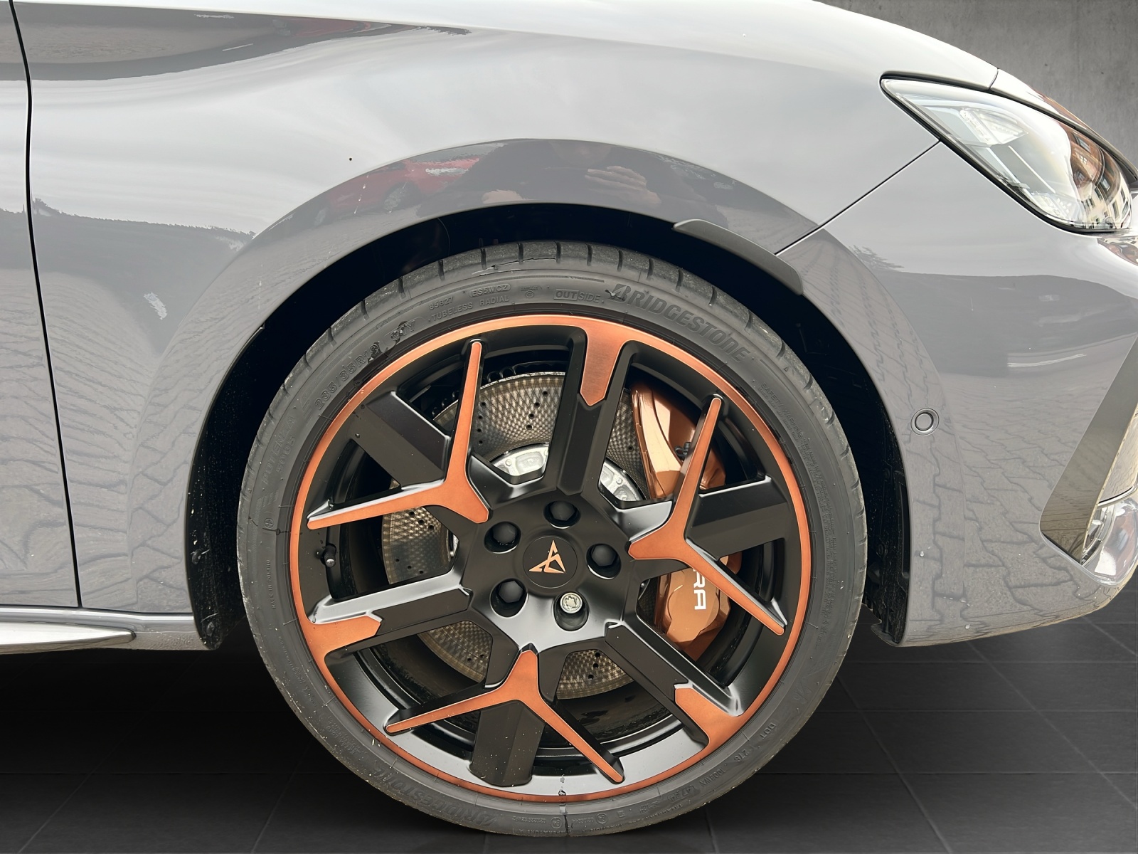 CUPRA Leon ST 2.0 TSI 333 VZ Extreme 4Drive DSG-image-15