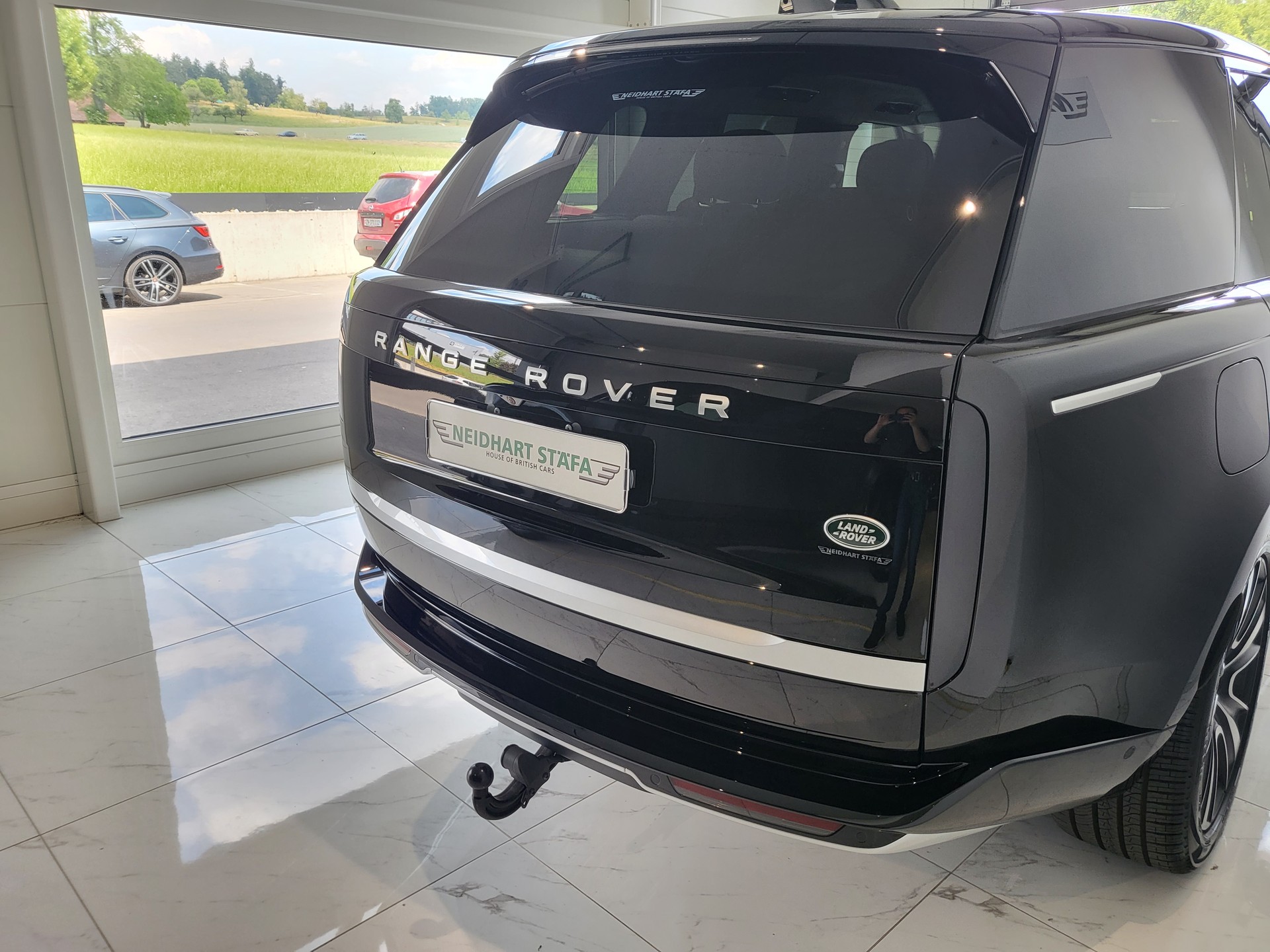 LAND ROVER Range Rover P510e Si6 PHEV First Edition Automatic-image-3