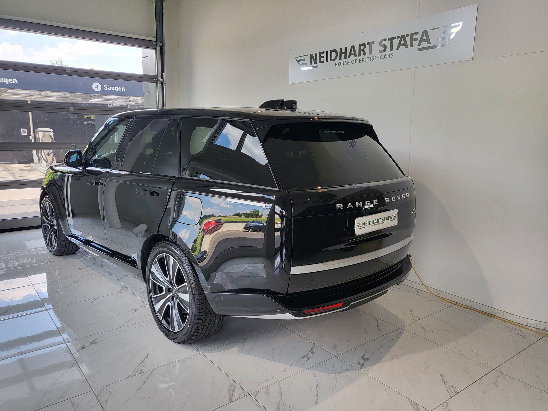 LAND ROVER Range Rover P510e Si6 PHEV First Edition Automatic-image-2