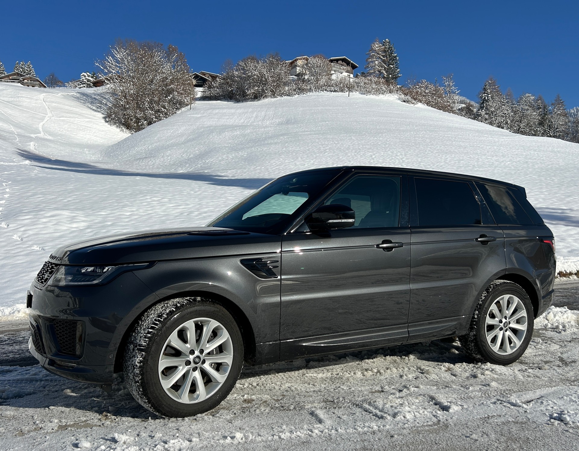 LAND ROVER Range Rover Sport 3.0 SDV6 HSE Dynamic-image-0