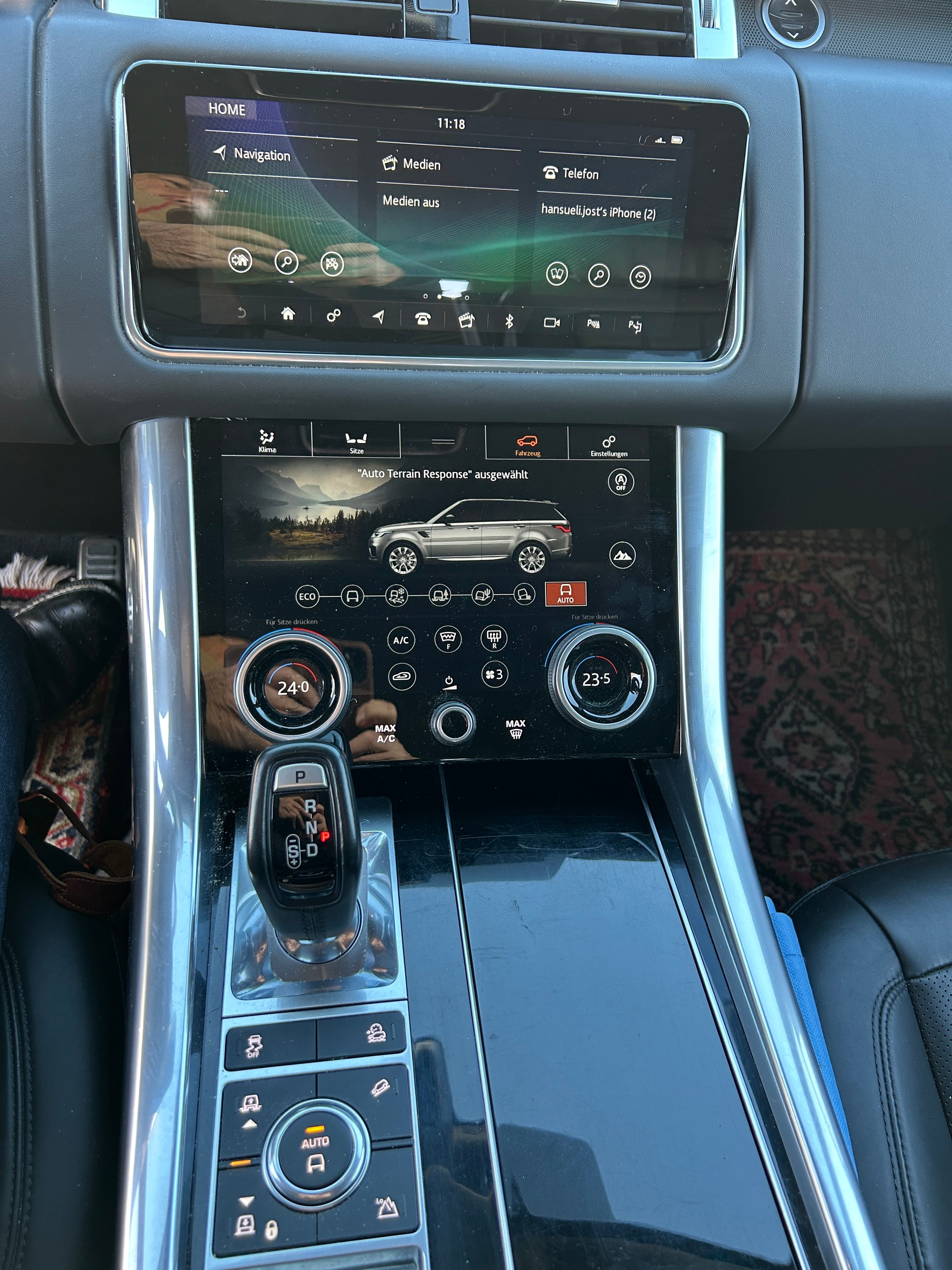 LAND ROVER Range Rover Sport 3.0 SDV6 HSE Dynamic-image-2