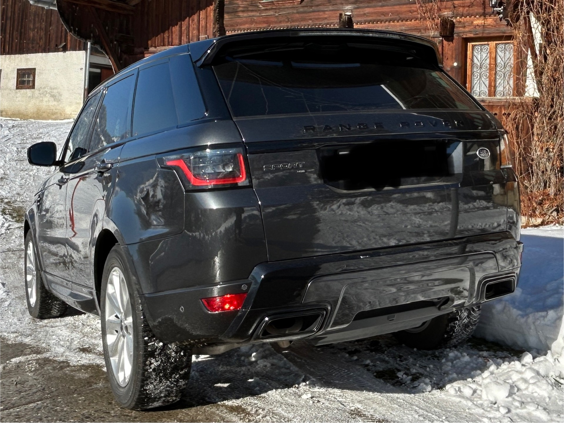 LAND ROVER Range Rover Sport 3.0 SDV6 HSE Dynamic-image-1