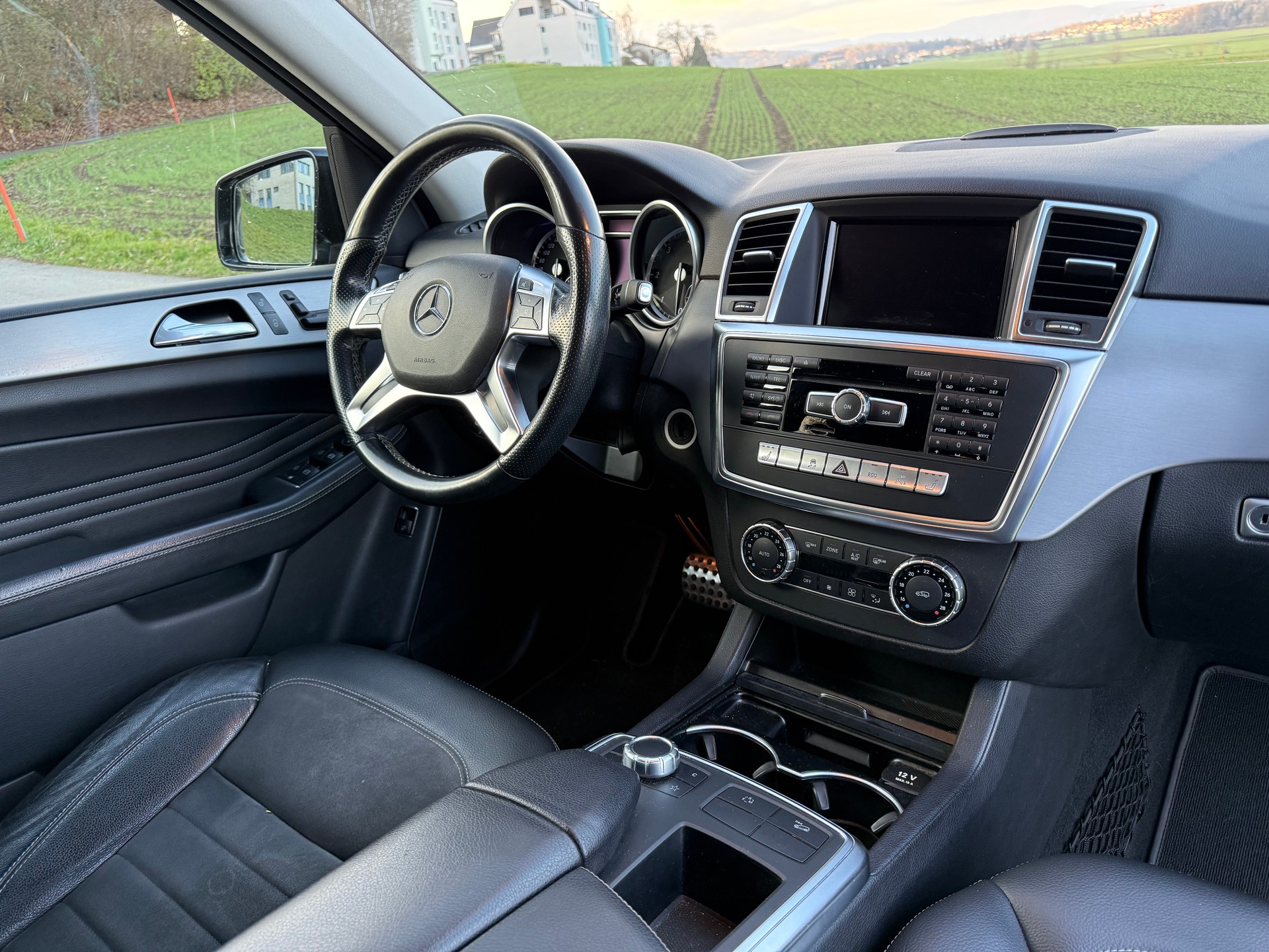 MERCEDES-BENZ ML 250 BlueTEC Executive 4Matic 7G-Tronic-image-4