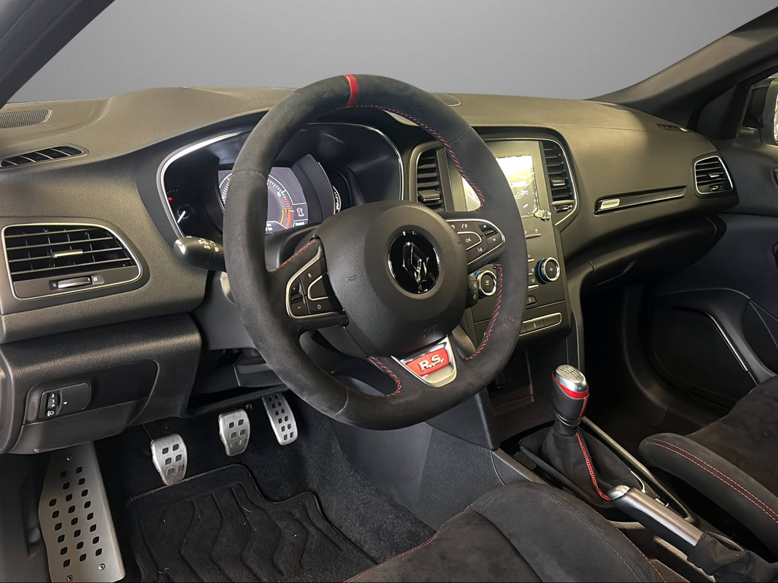 RENAULT Mégane R.S. Trophy-R 300-image-9