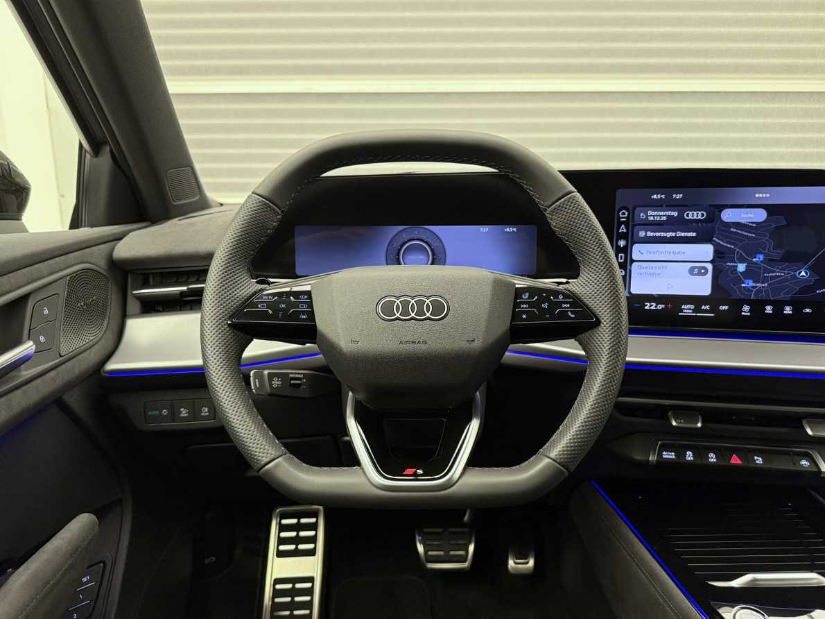AUDI Q3 Sportback TFSI quattro 195 kW S tronic-image-7