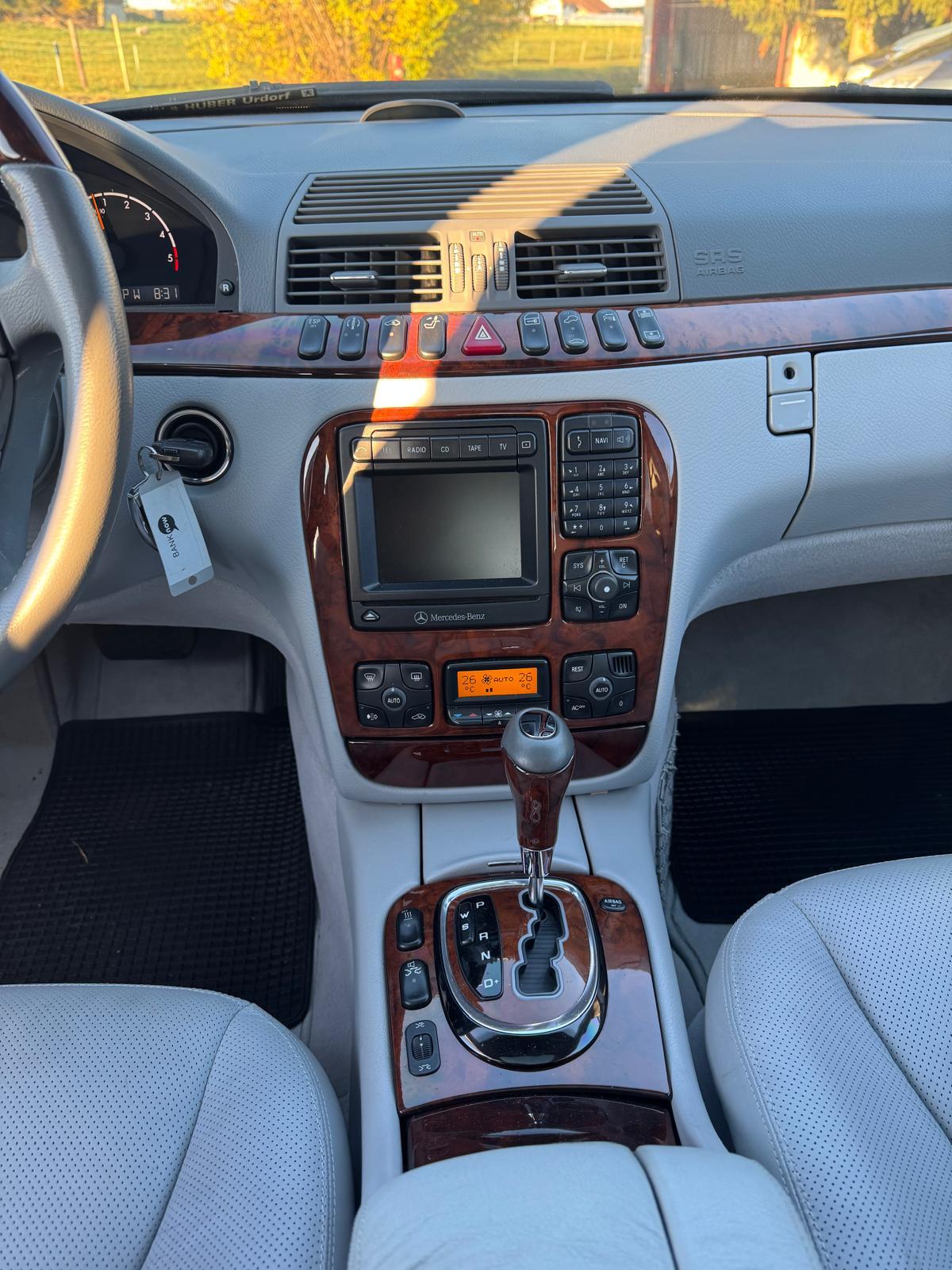 MERCEDES-BENZ S 400 CDI-image-9