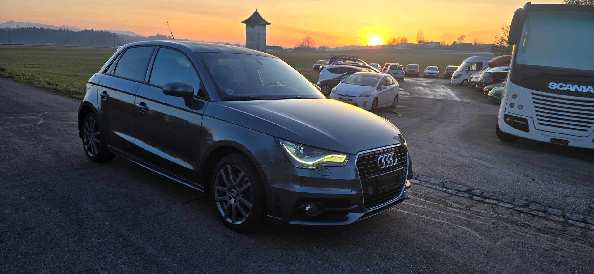 AUDI A1 Sportback Sport 1.4 TFSI Ambition S-tronic-image-7