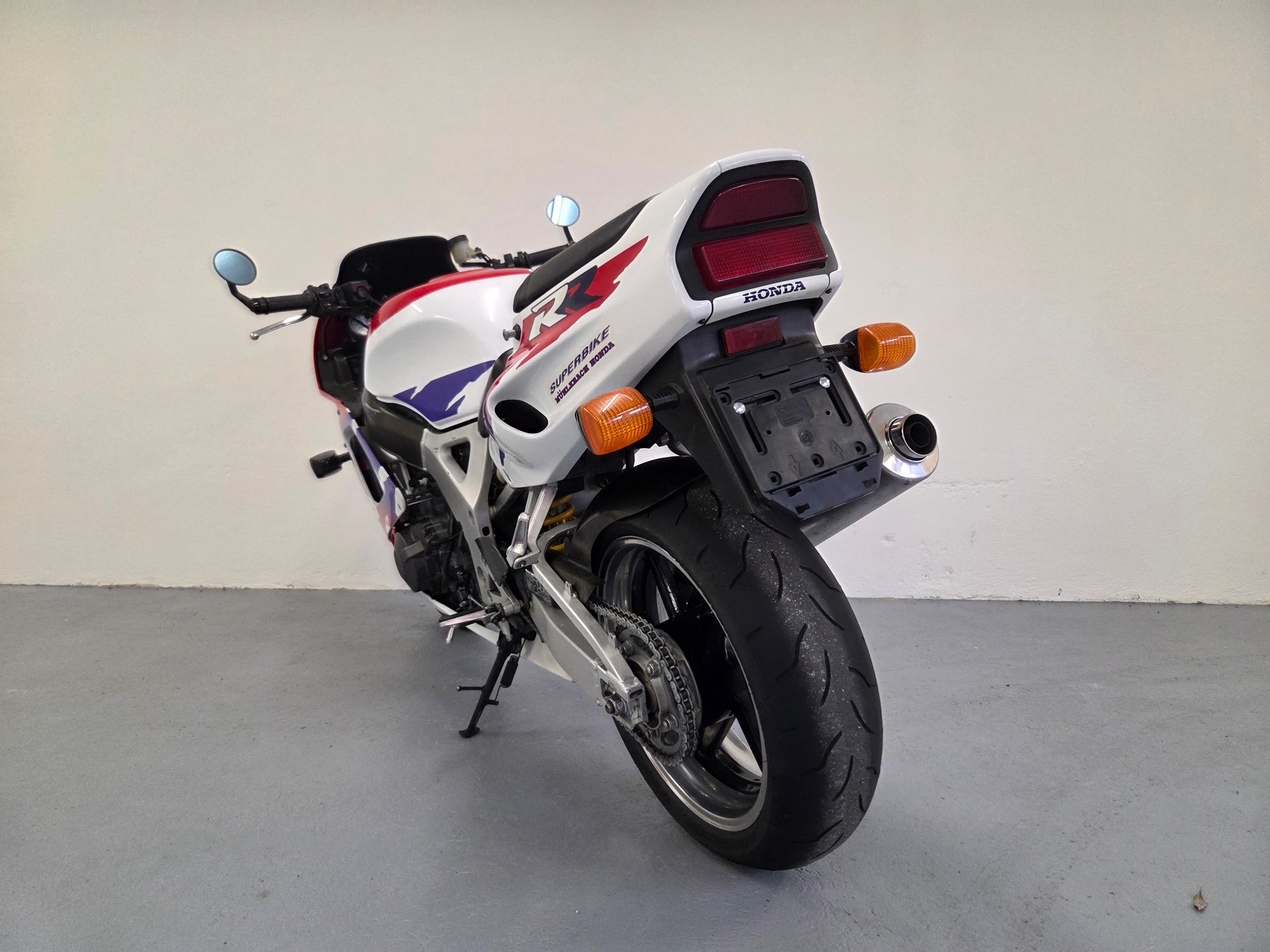 HONDA CBR 900 RR N/P Fireblade-image-3