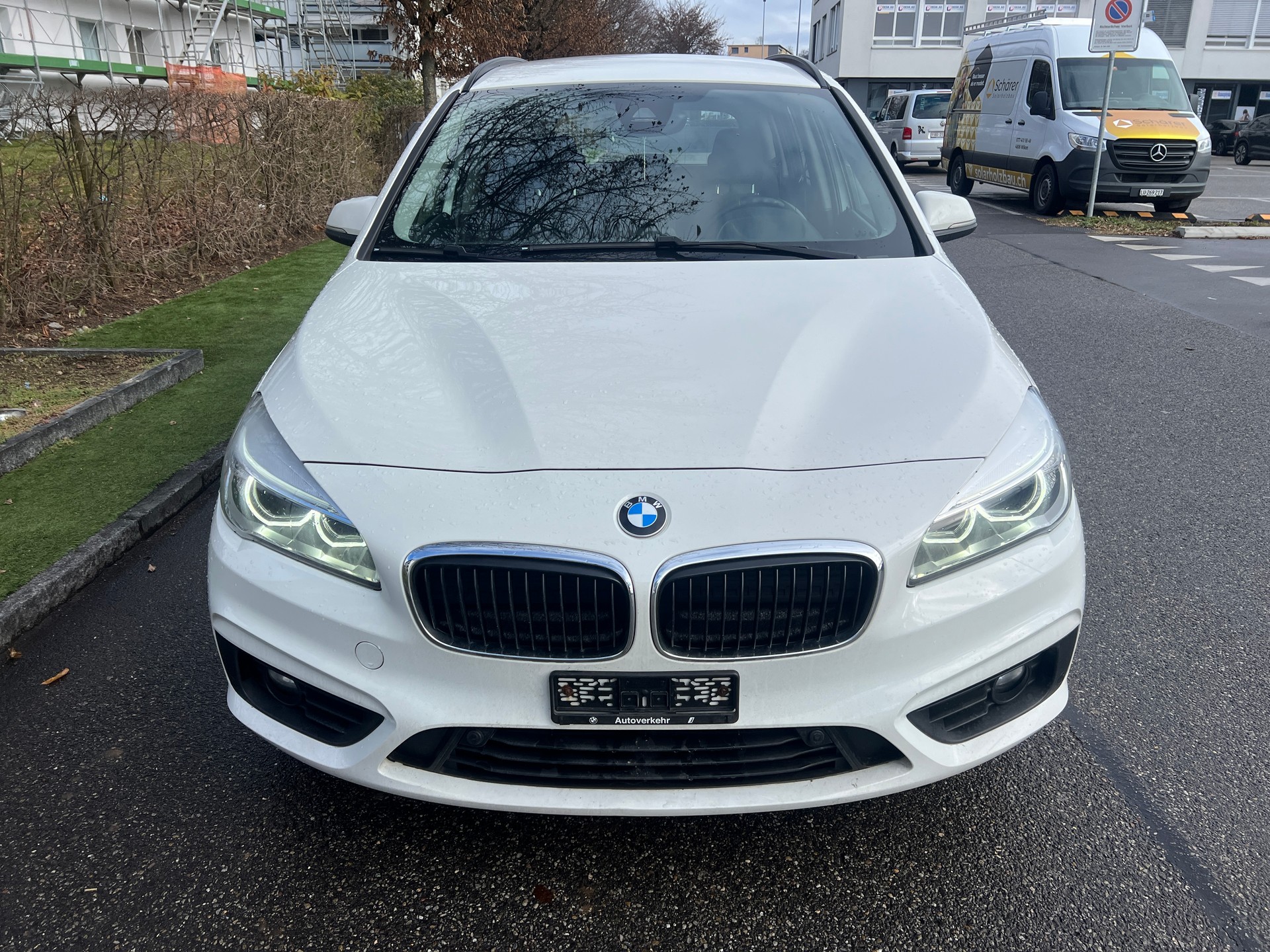 BMW 216d Gran Tourer Steptronic-image-1