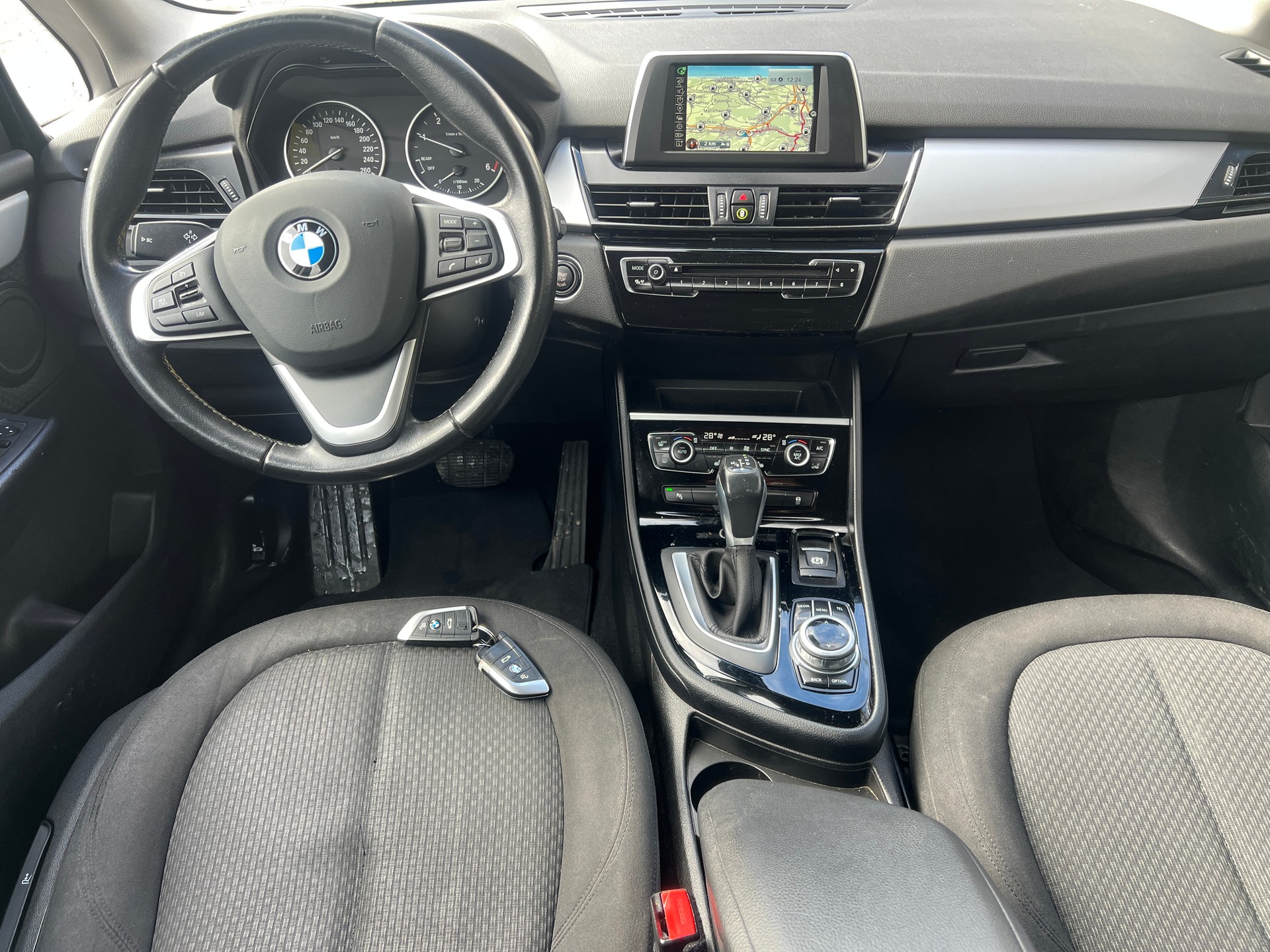 BMW 216d Gran Tourer Steptronic-image-6