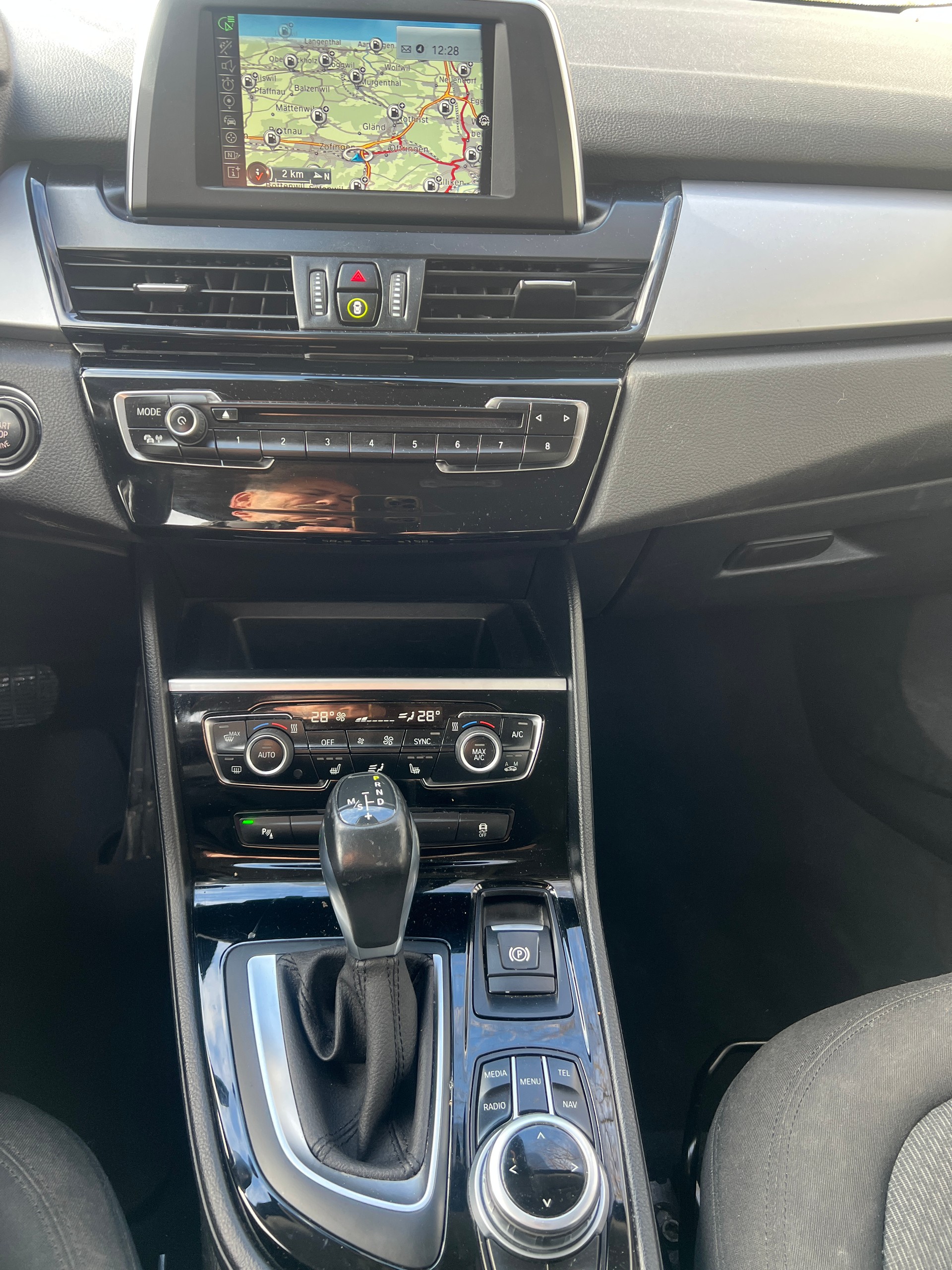 BMW 216d Gran Tourer Steptronic-image-7
