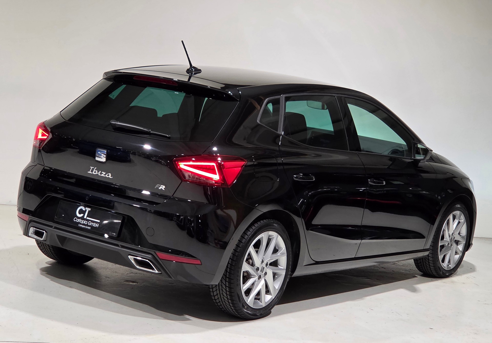 SEAT Ibiza 1.0 EcoTSI Hola FR DSG-image-25