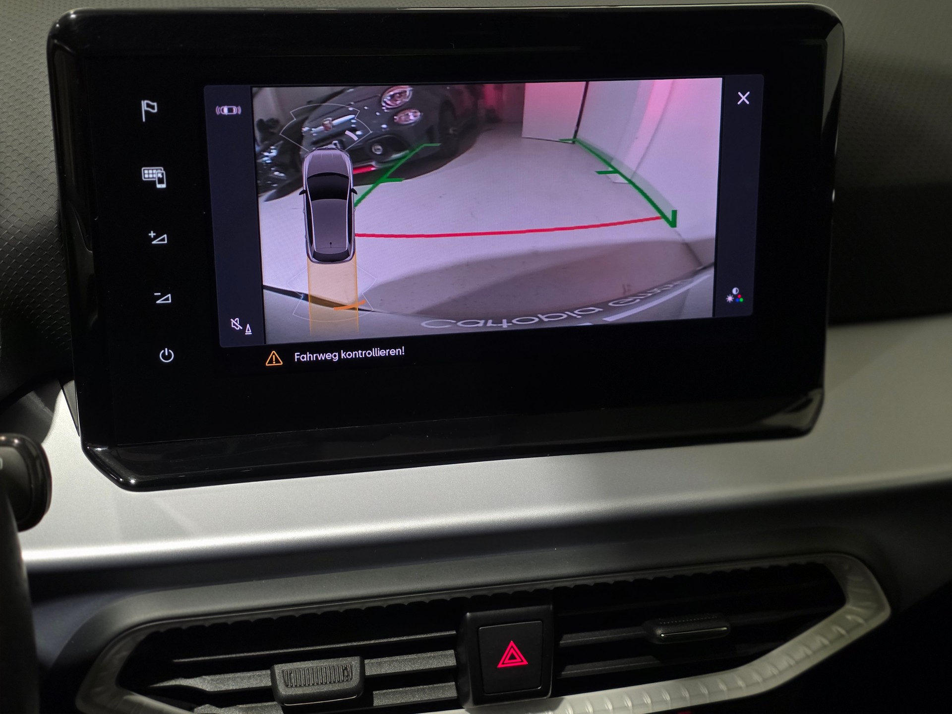 SEAT Ibiza 1.0 EcoTSI Hola FR DSG-image-10