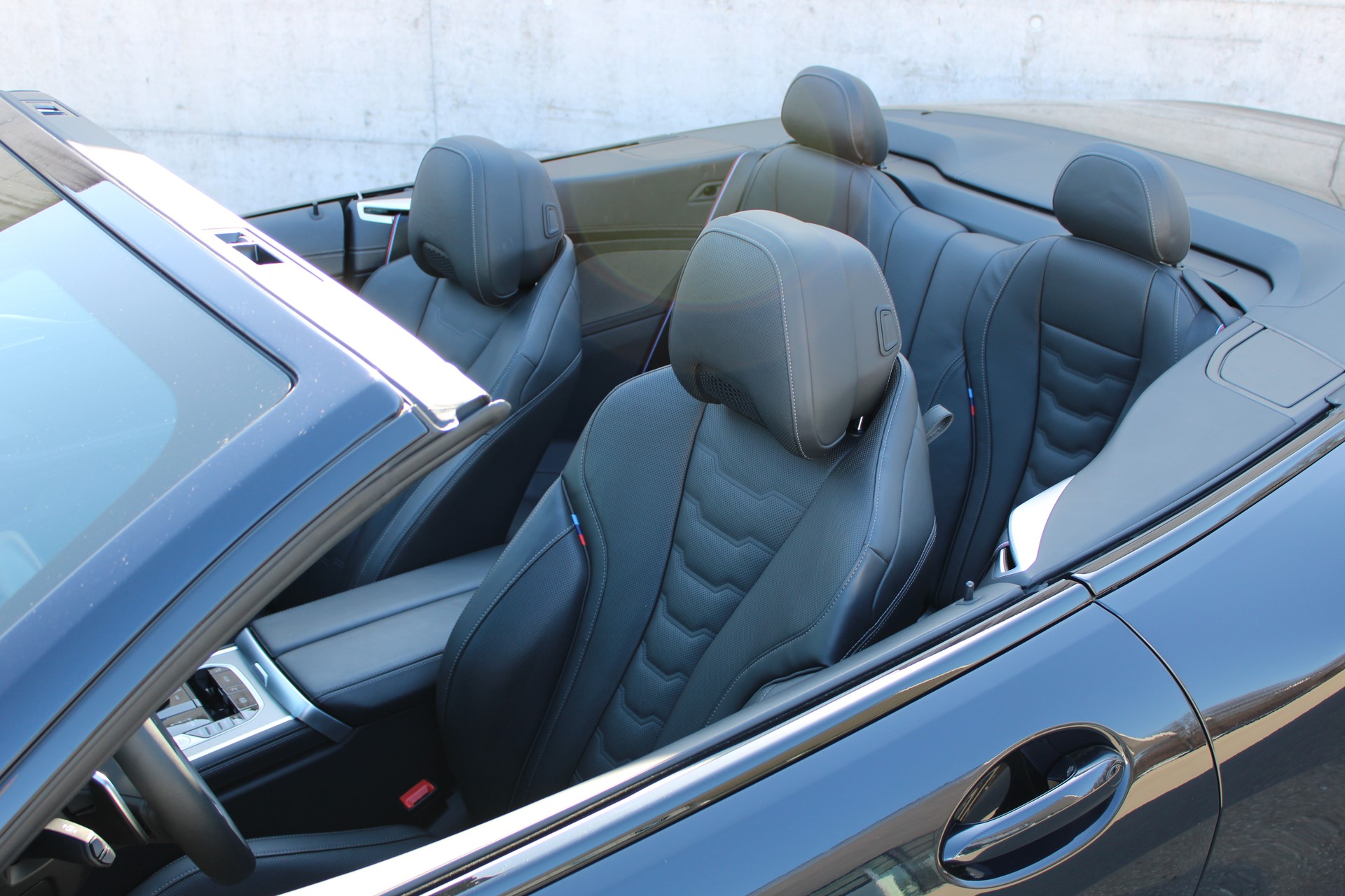 BMW 840i xDrive M Sport Pro-showroom-element-3