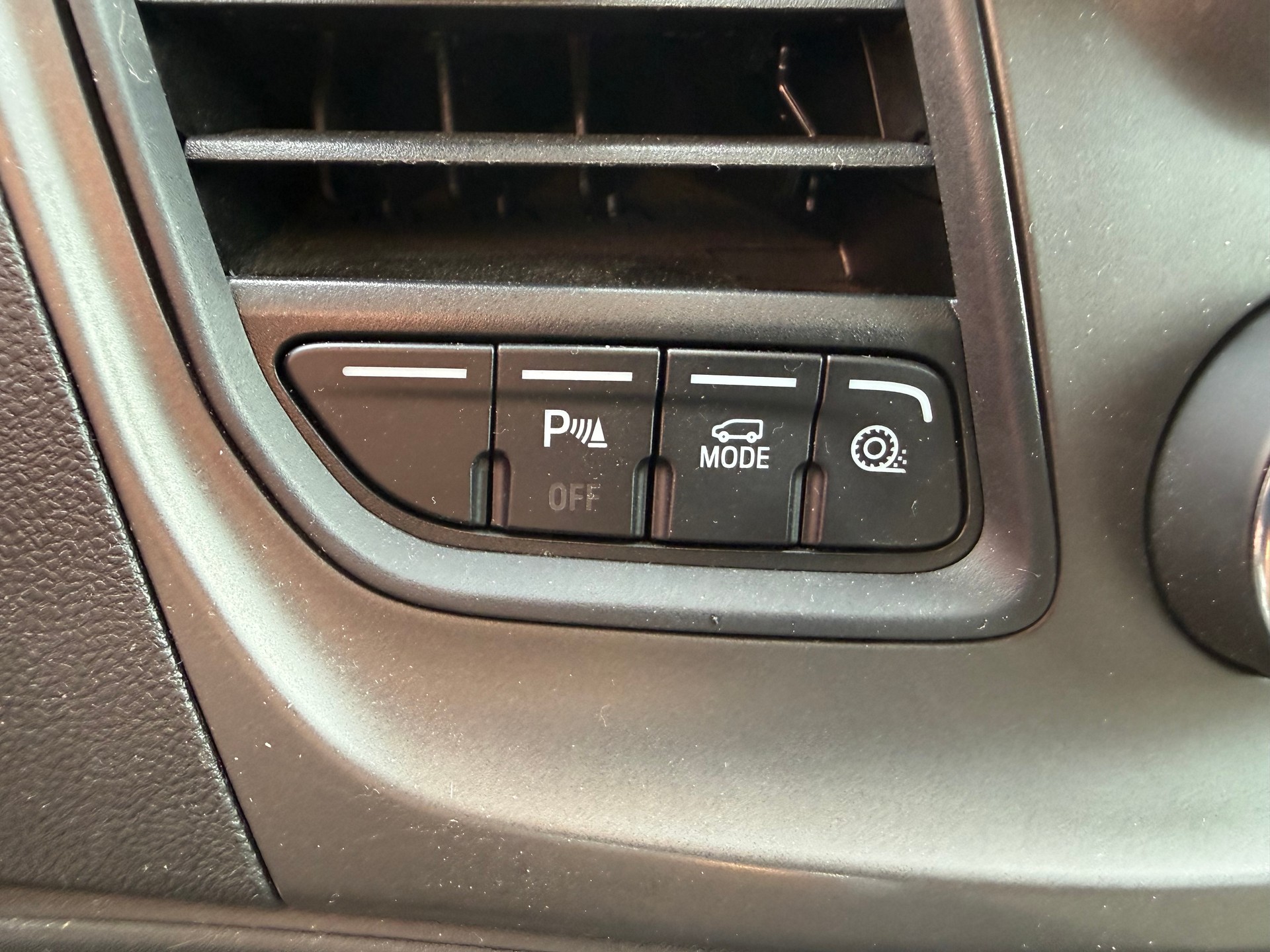 FORD Transit Van 350 L2 Limited 2.0 TDCi 185 PS-image-17