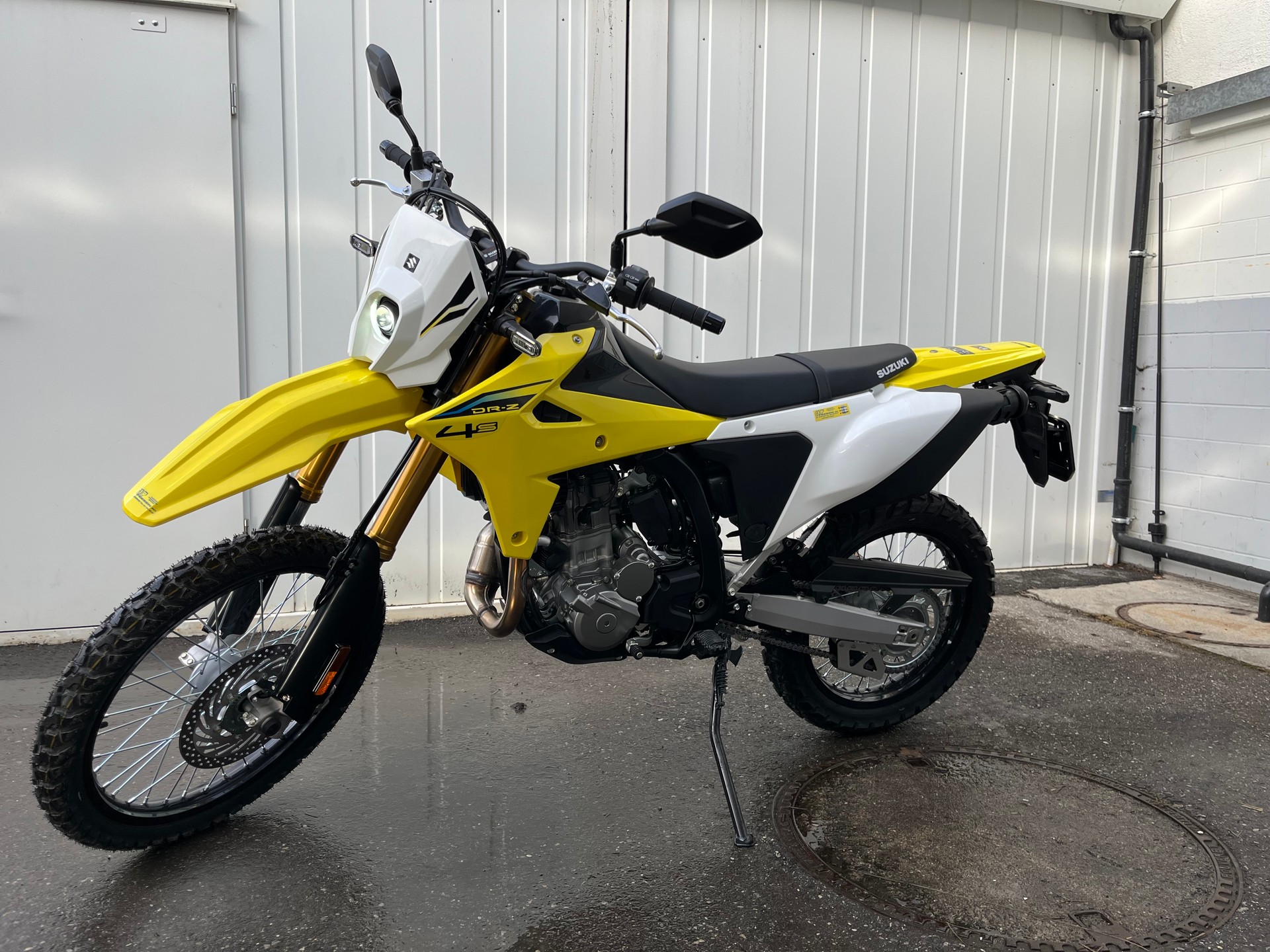 SUZUKI DR-Z4S